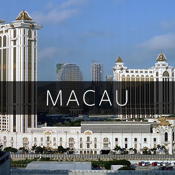  Book your photoshoot in Macau. 