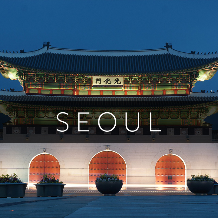  Book your photoshoot in Seoul. 