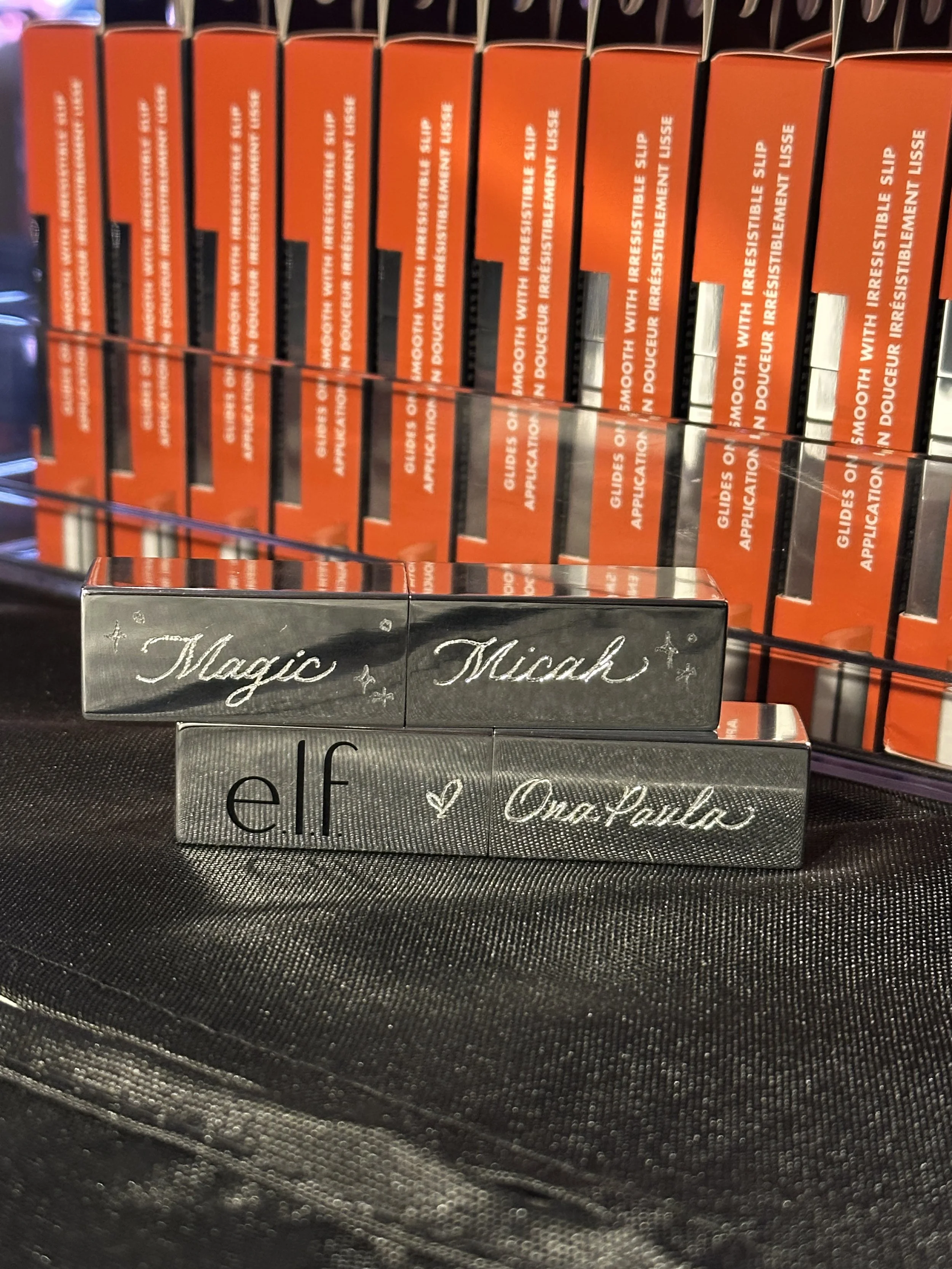 e.l.f - Lipstick Engraving
