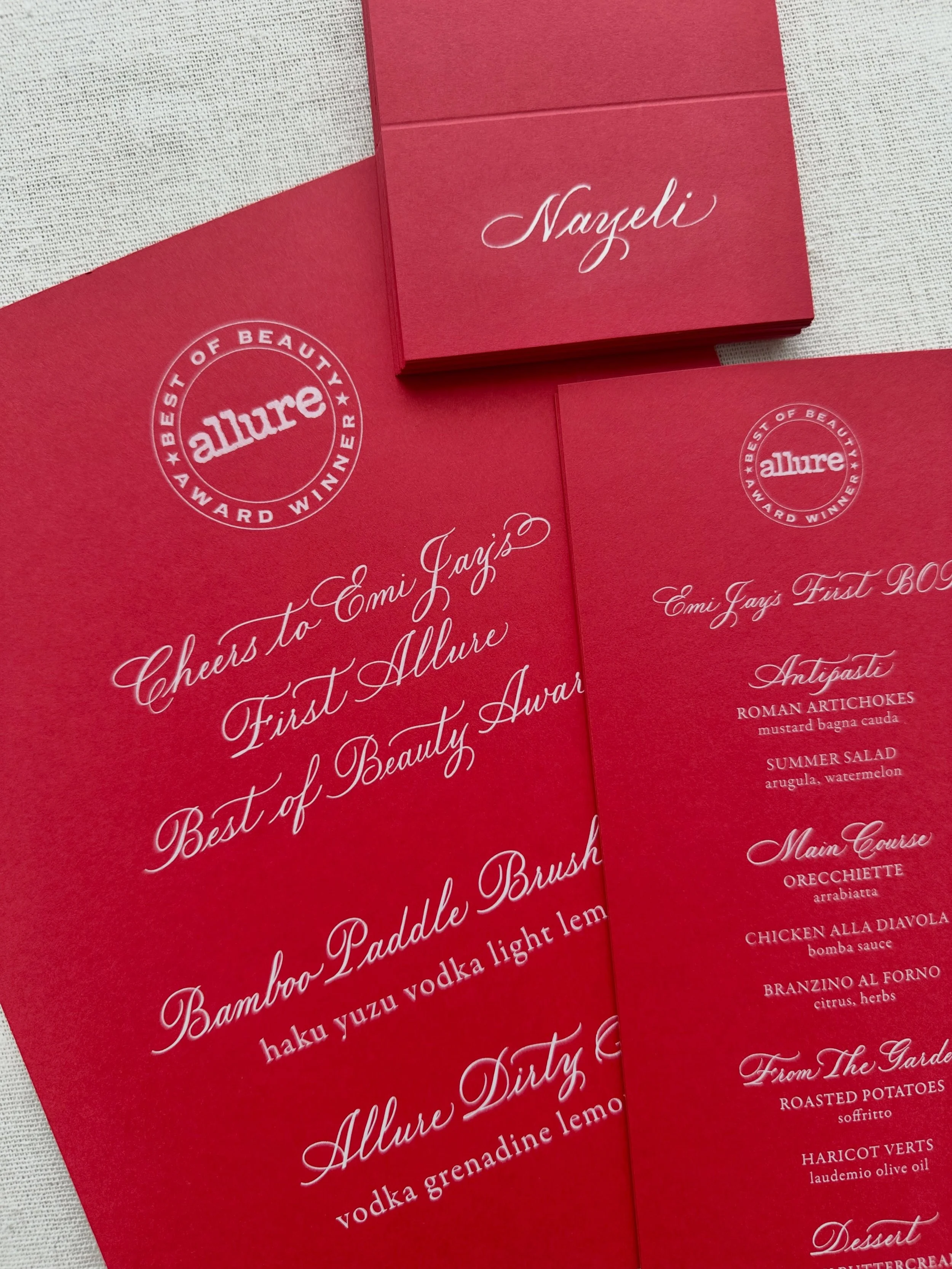 Custom menus and place cards for a celebration dinner for Emi Jay. 

#losangelescalligrapher #losangelesengraver