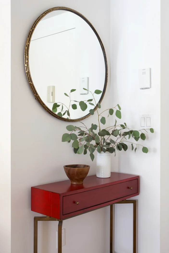 Entry Console Close Up.jpeg