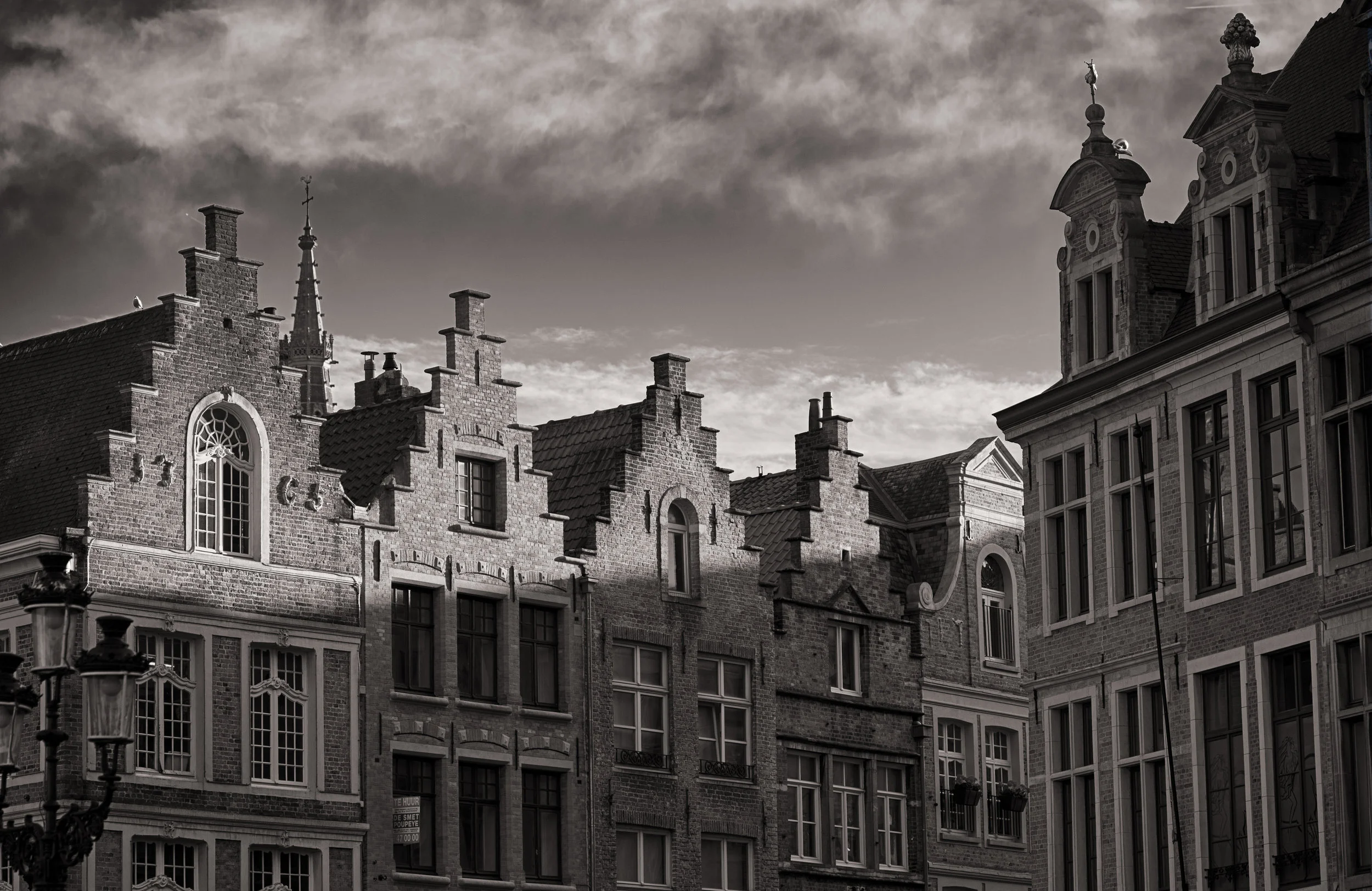 bruges1BW.jpg