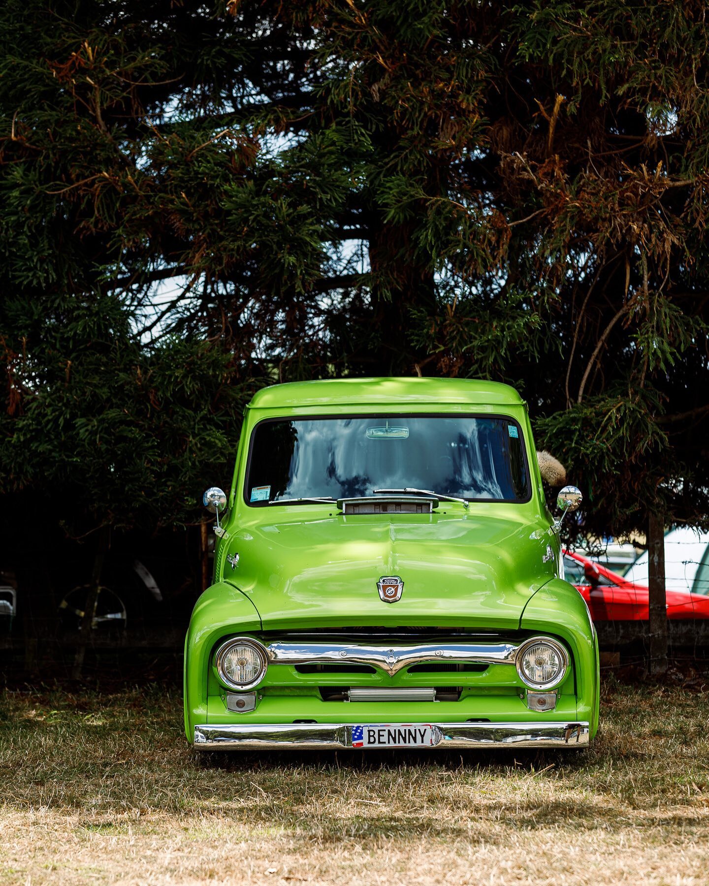 Kumeu Classic &amp; Hot Rod 2022. Friday wasn't that busy but it was bloody hot.
.
.
.
#hotrodshow #carshow #americanmusclecarshow #kumeuhotrodshow #v8passion #musclecarfamily #nzmusclecars #nzv8 #carshowphotos