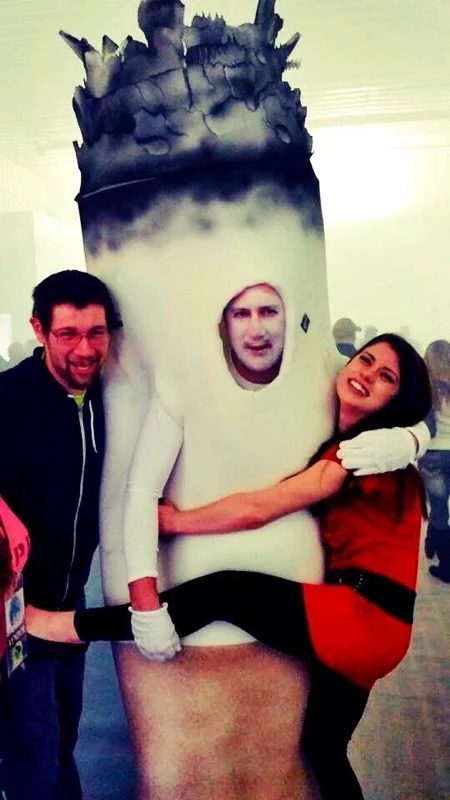 People hate cigarettes but like taking pictures with cigarettes.