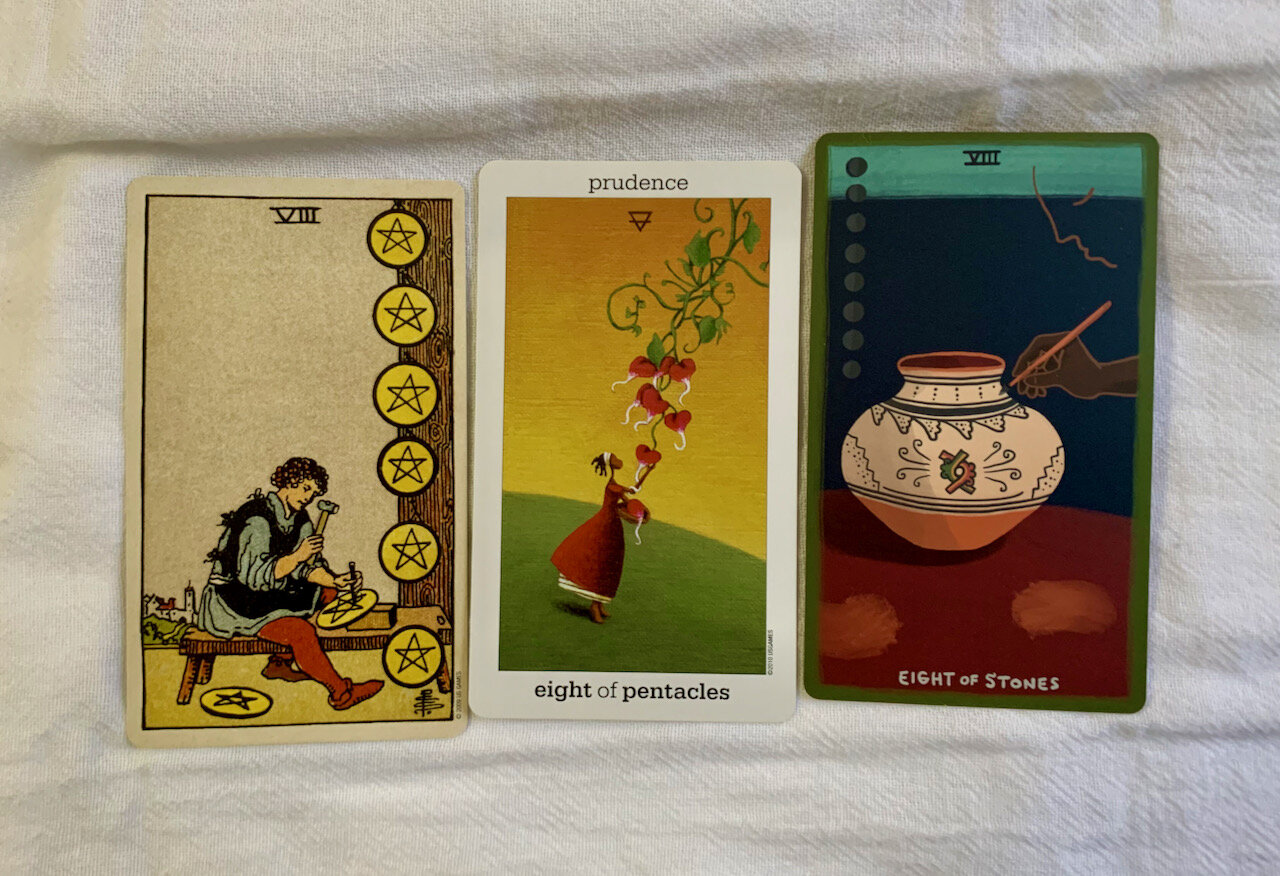 Differences Between Lenormand And The Tarot