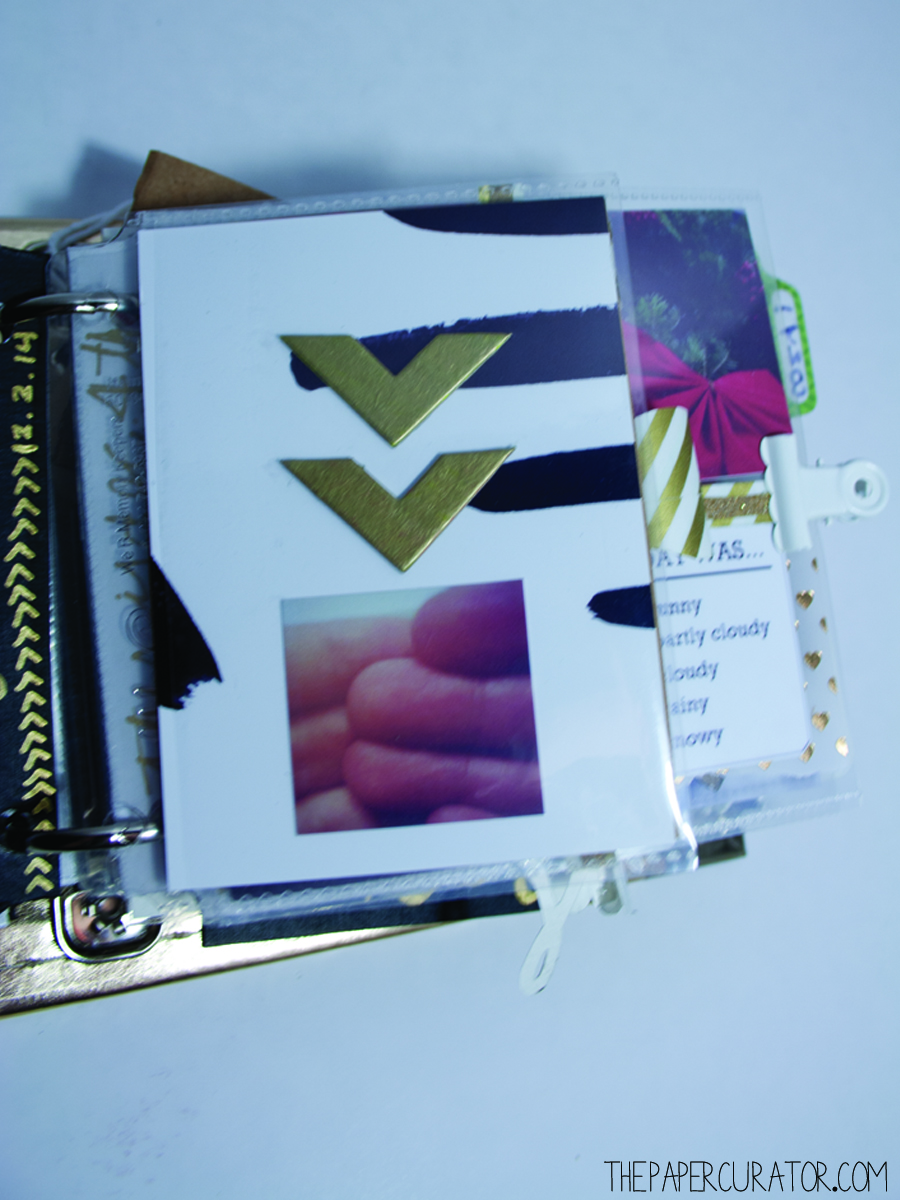 DECEMBER 2ND | 25 DAYS OF CHRISTMAS MINI ALBUM/ DECEMBER DAILY WEEK NO. 1 | THE PAPER CURATOR
