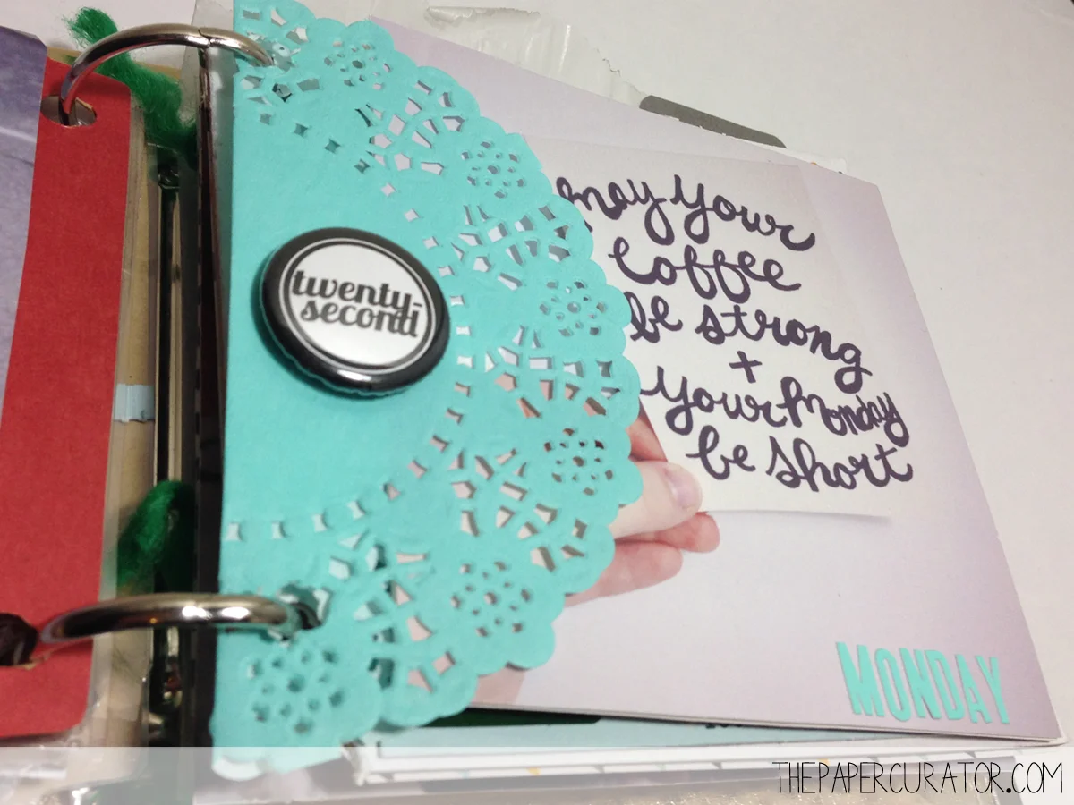 DECEMBER 22ND | 25 DAYS OF CHRISTMAS MINI ALBUM/ DECEMBER DAILY WEEK NO. 4 | THE PAPER CURATOR