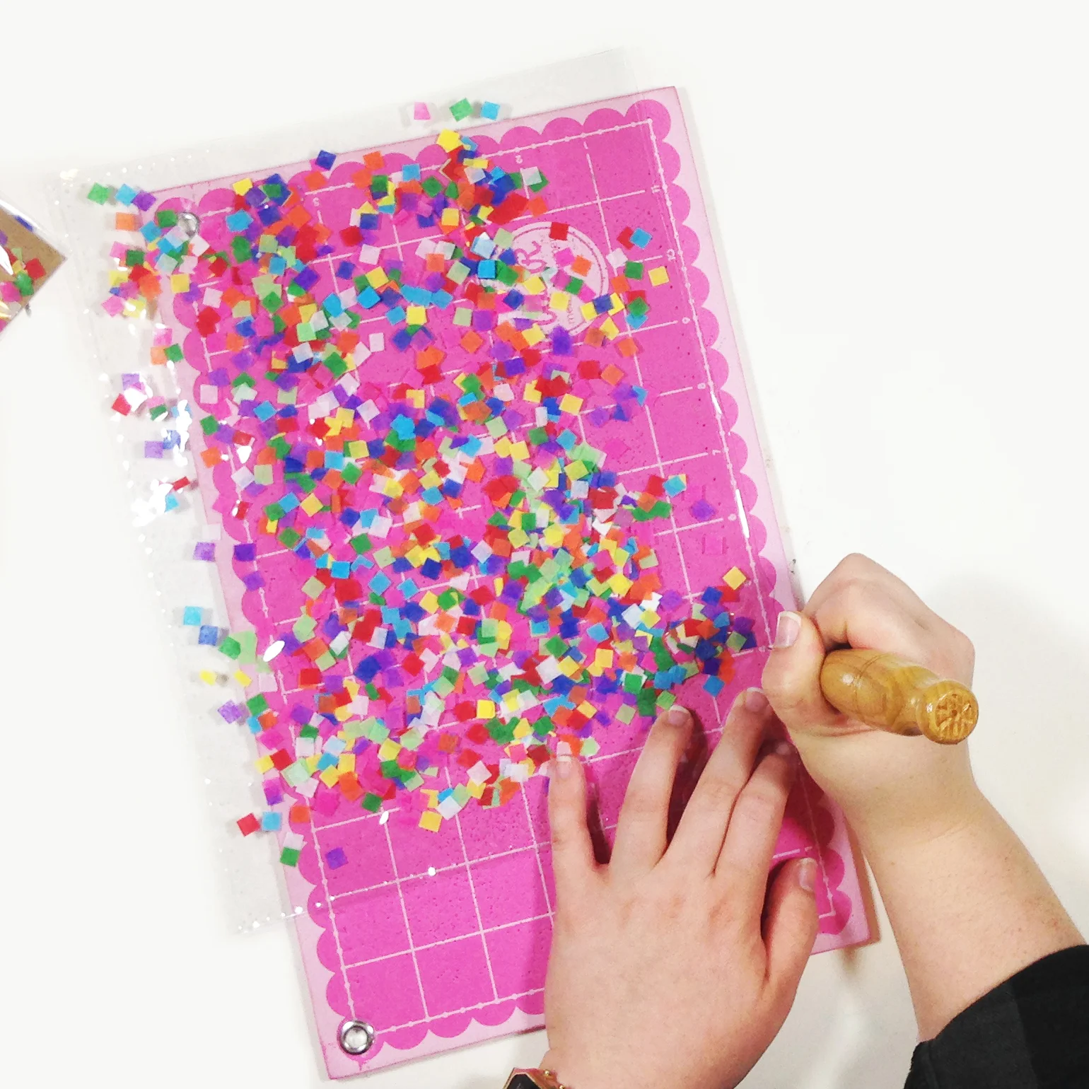 DIY CONFETTI PENCIL CASE — The Paper Curator