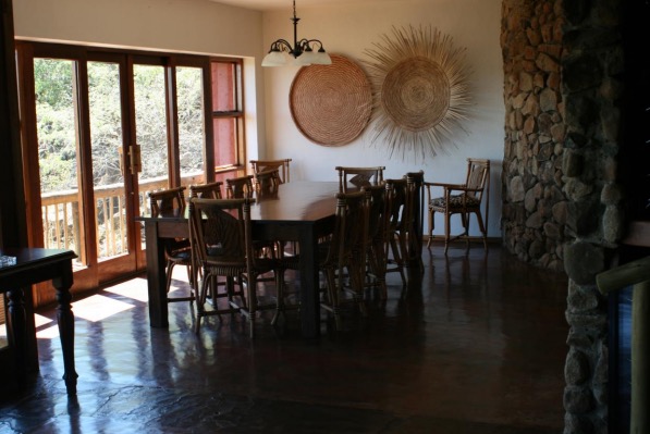 Madikwe Dining room