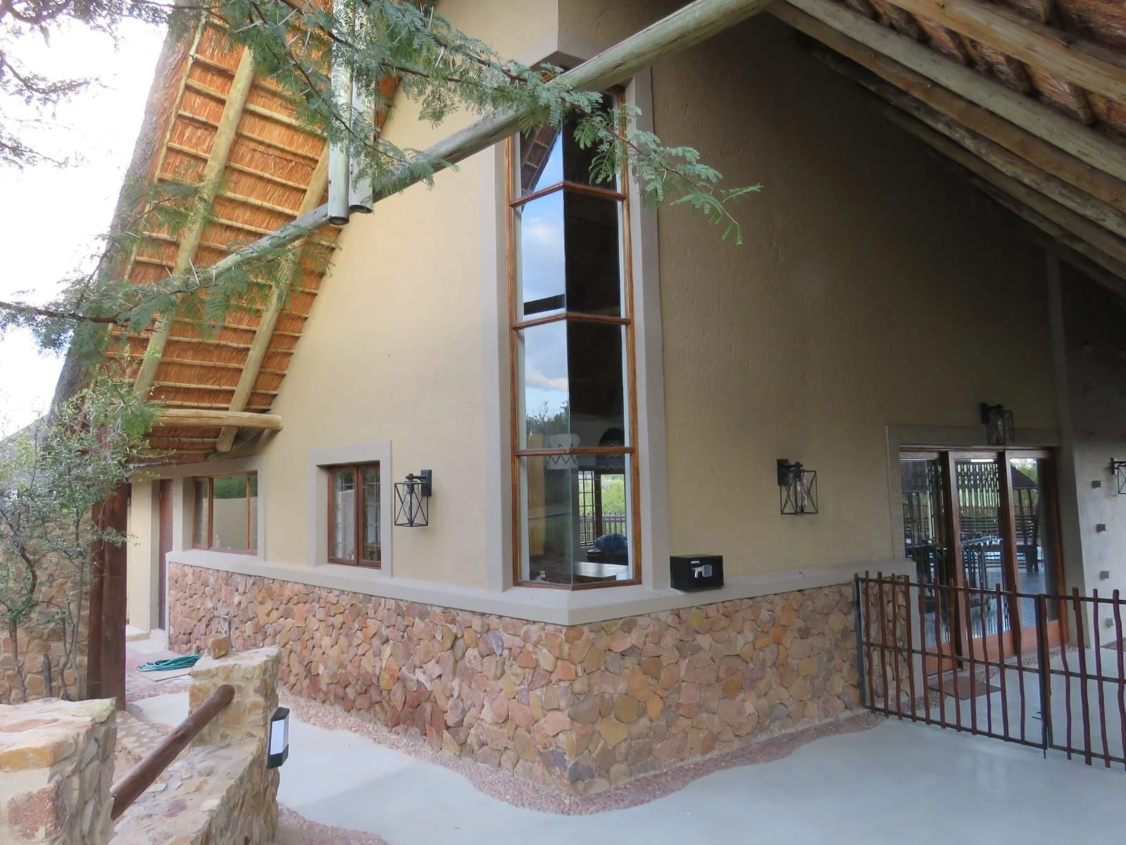 WhatsApp Image 2024-03-15 at 14.44.27.jpeg