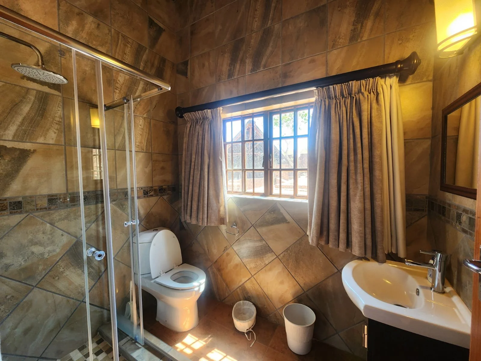 WhatsApp Image 2024-11-20 at 13.43.37 (1).jpeg