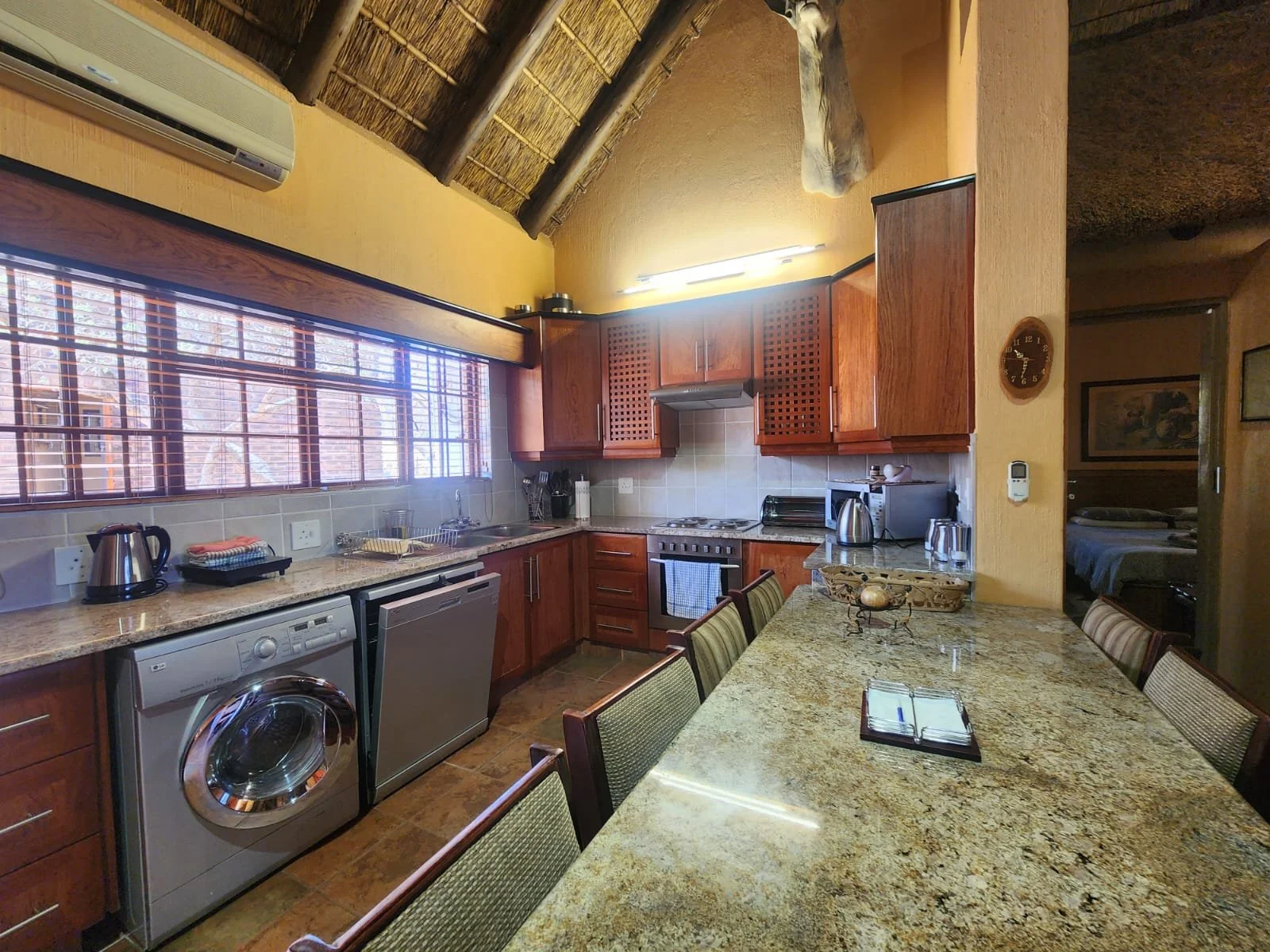 WhatsApp Image 2024-11-20 at 13.43.36 (3).jpeg