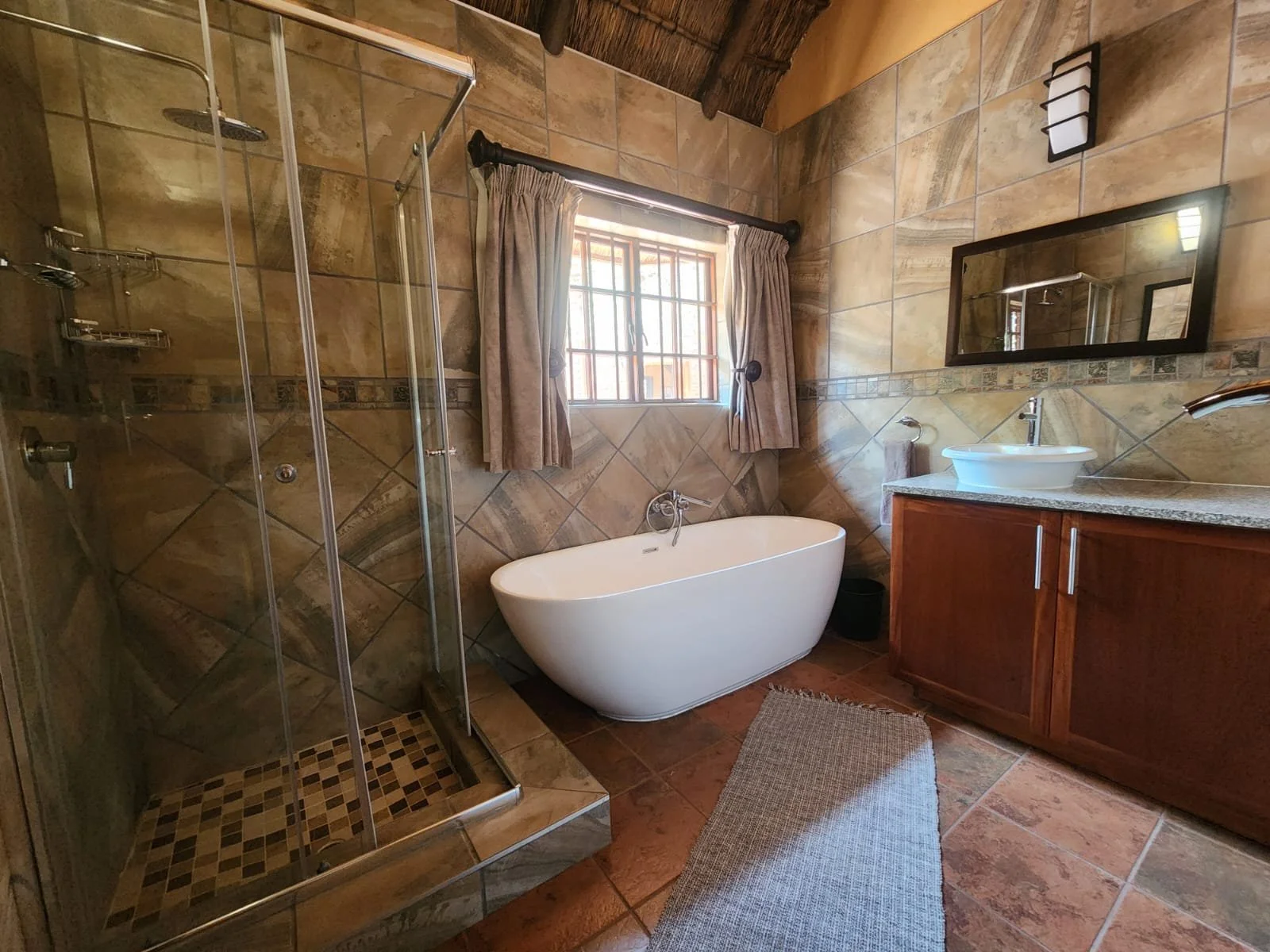 WhatsApp Image 2024-11-20 at 13.43.36.jpeg