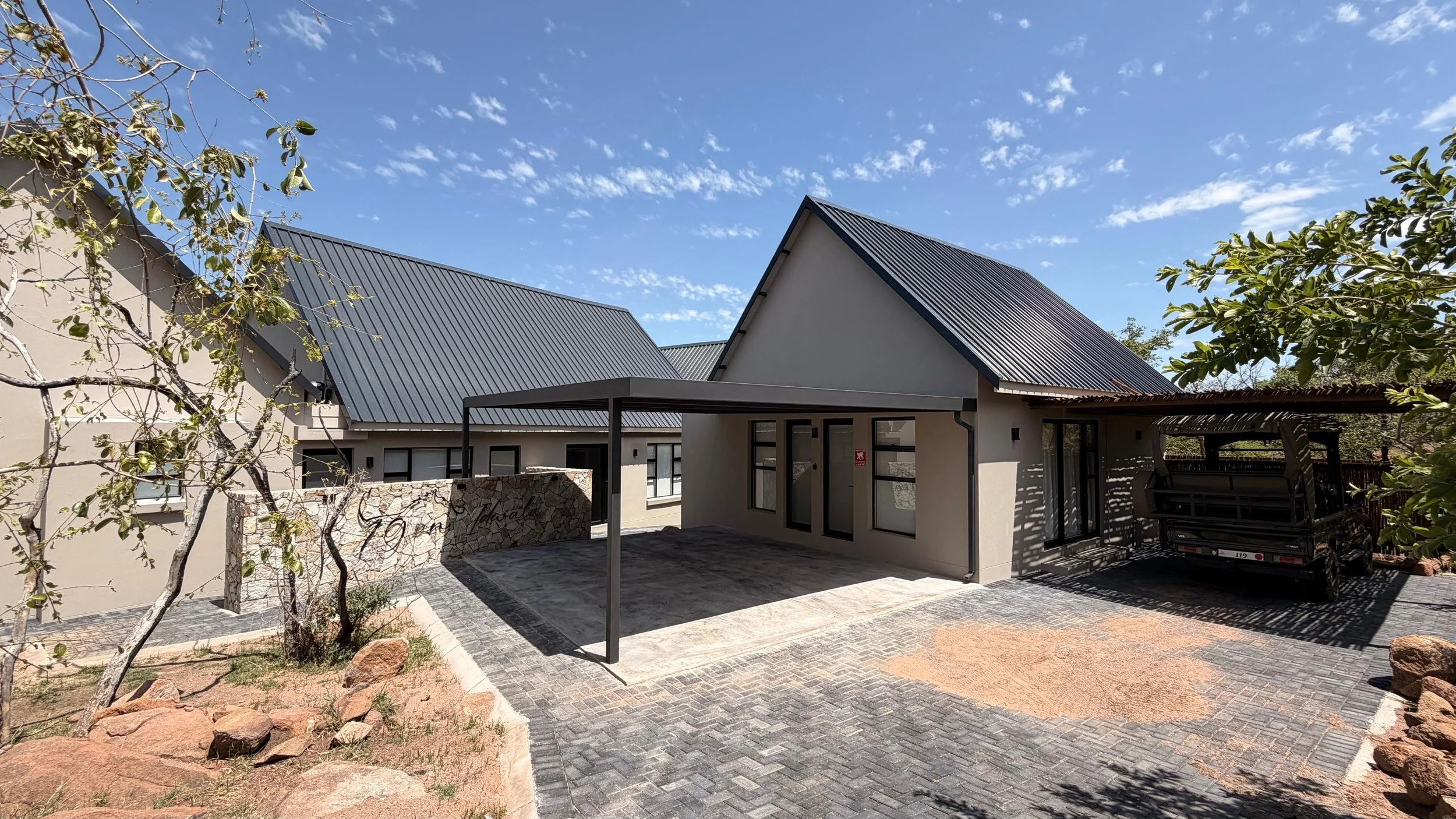 WhatsApp Image 2025-10-30 at 14.08.26 (1).jpeg