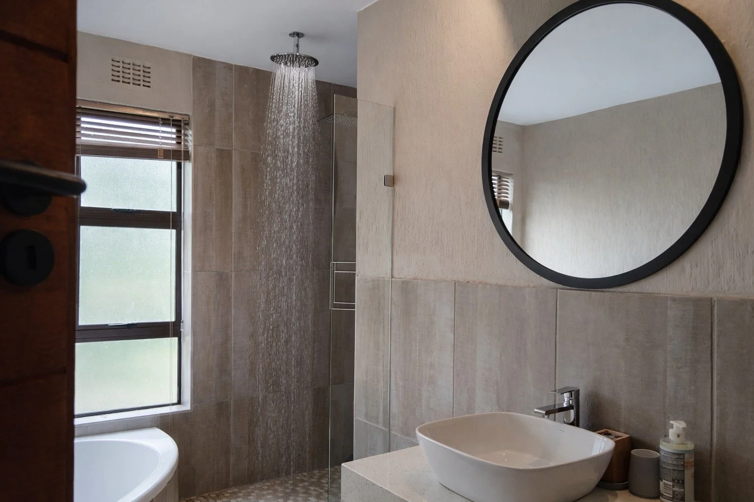 WhatsApp Image 2026-03-05 at 17.29.47 (1).jpeg