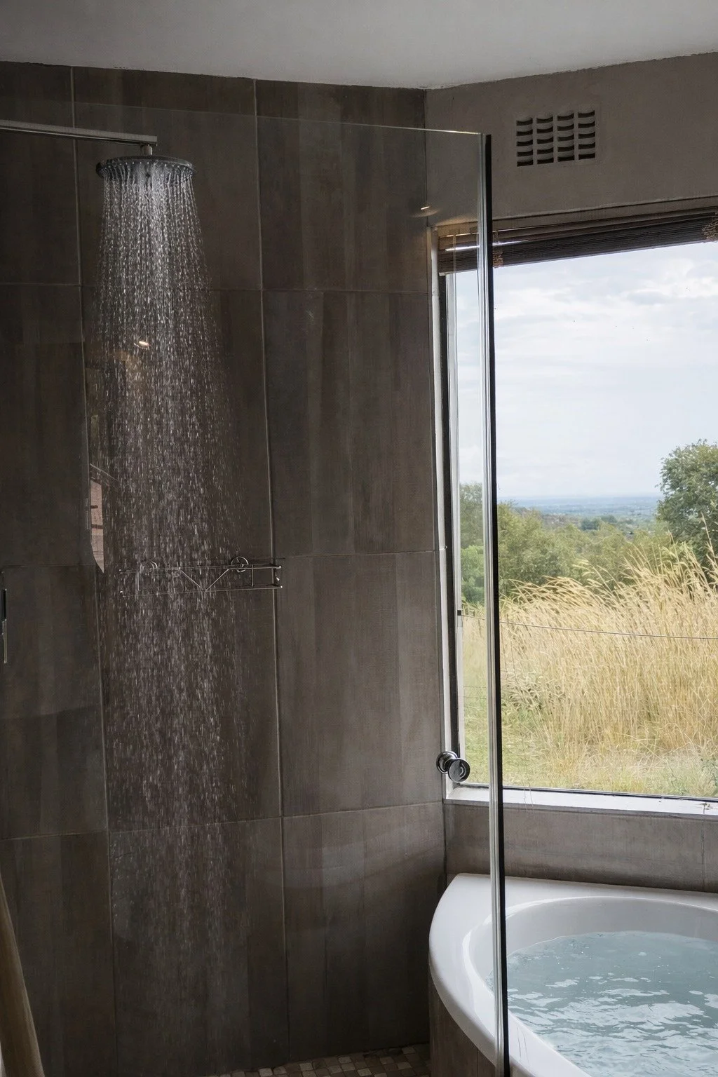 WhatsApp Image 2026-03-05 at 17.29.47 (3).jpeg