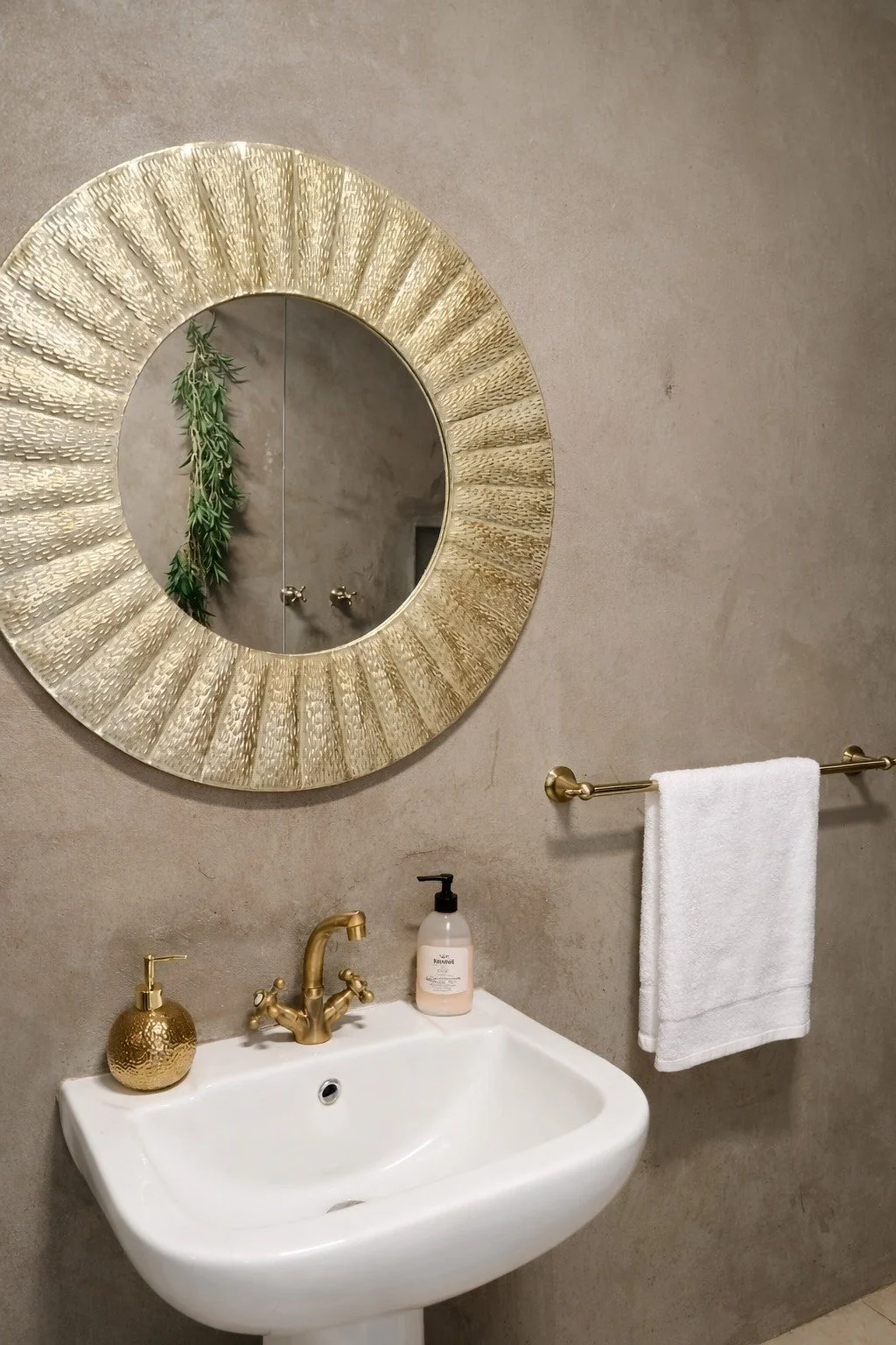 WhatsApp Image 2026-04-08 at 15.08.48 (15).jpeg