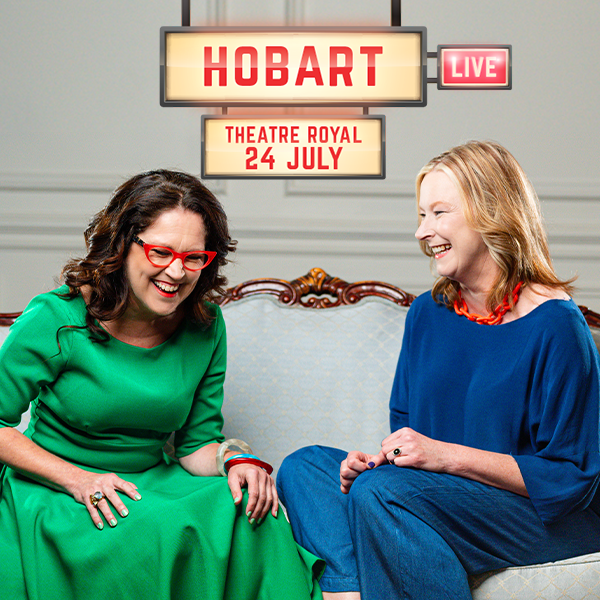 Chat 10 Looks 3 Live in Hobart