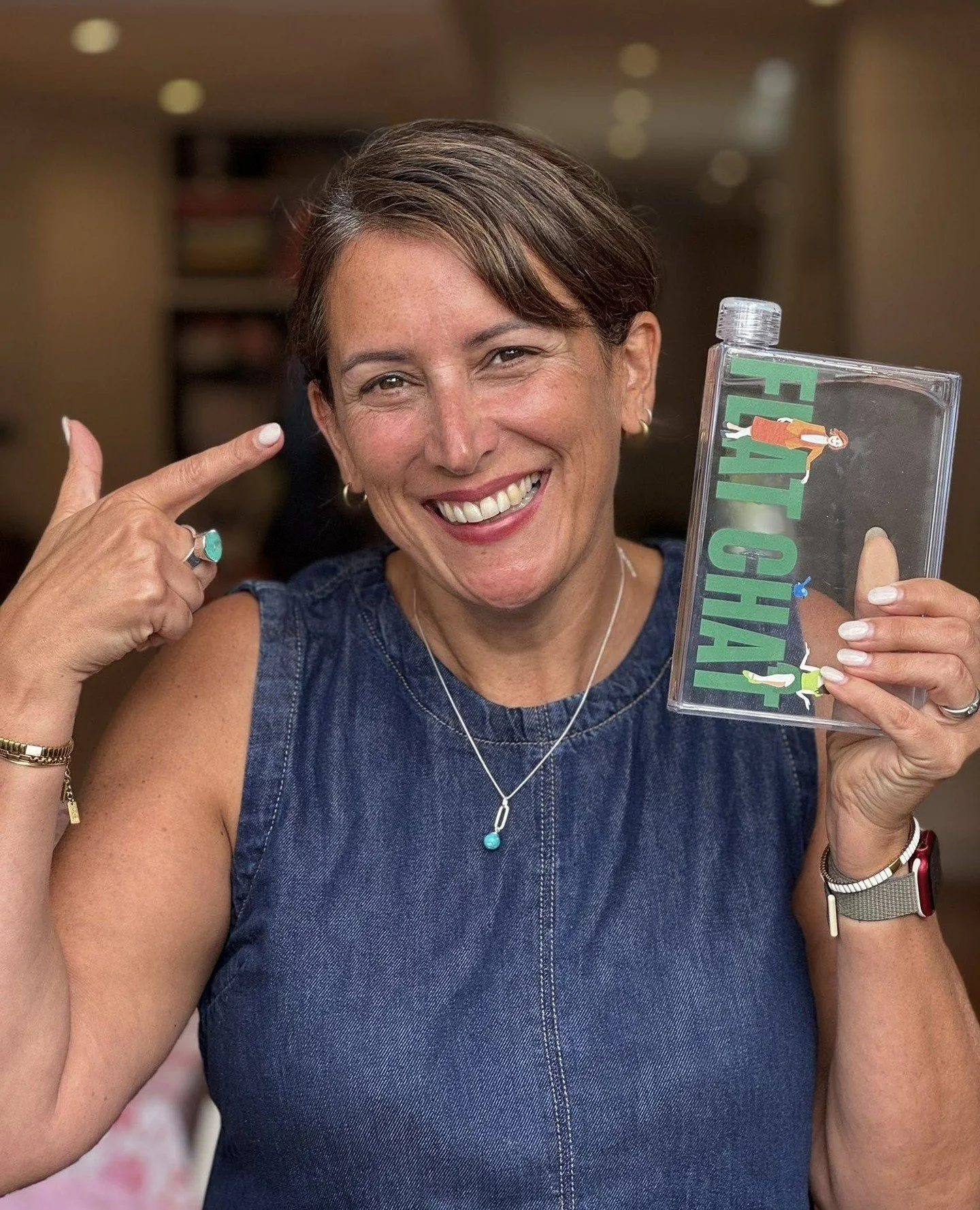 From Gwen: ⁠
&quot;Look what arrived &mdash; the first production sample of Flat Chat Water Bottle! She&rsquo;s flat, she&rsquo;s fabulous and she slips neatly into handbags, tote bags and probably under your arm while you&rsquo;re clutching a Bundt 