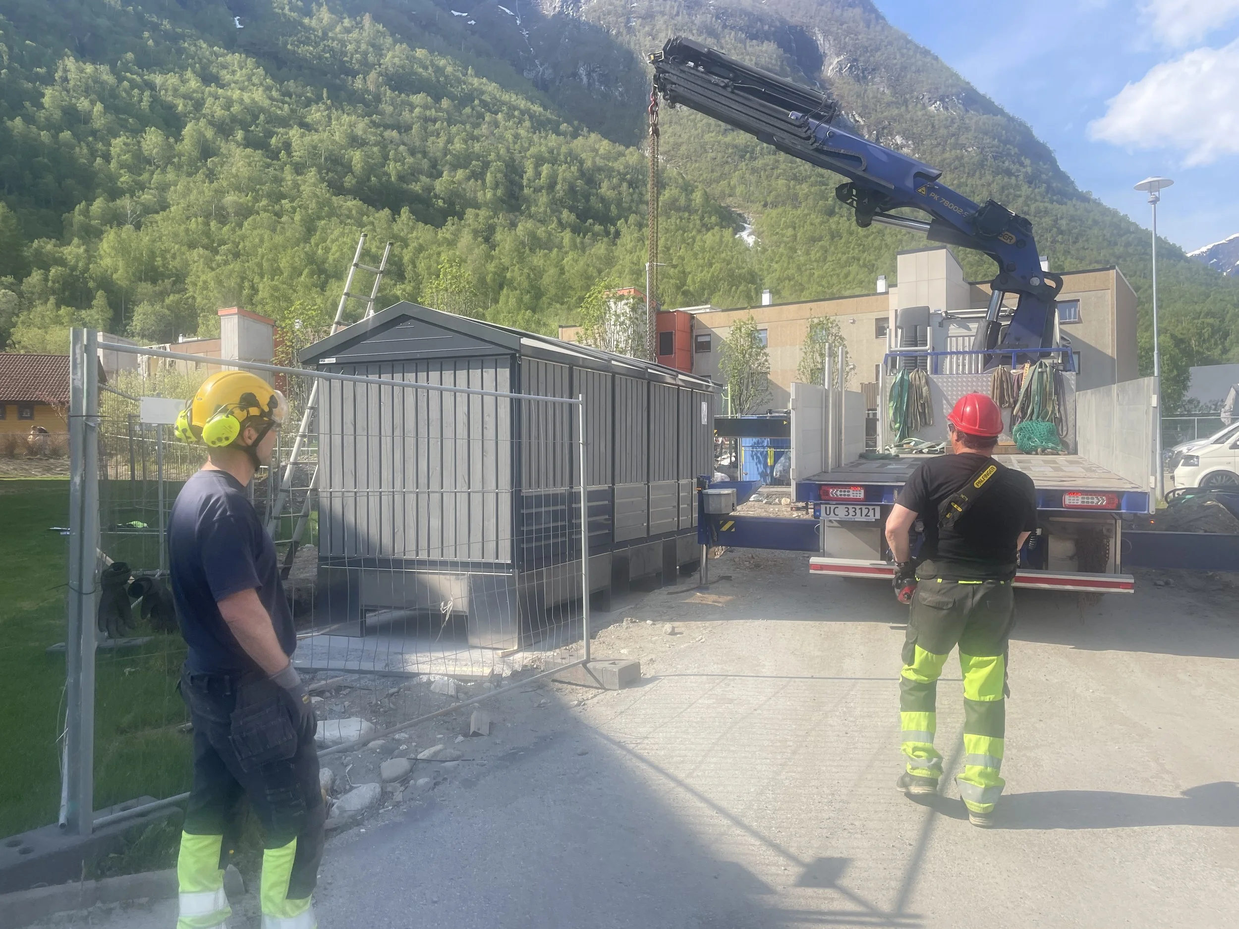 Ny nettstasjon på plass: – Snart kan heisane byrja å gå