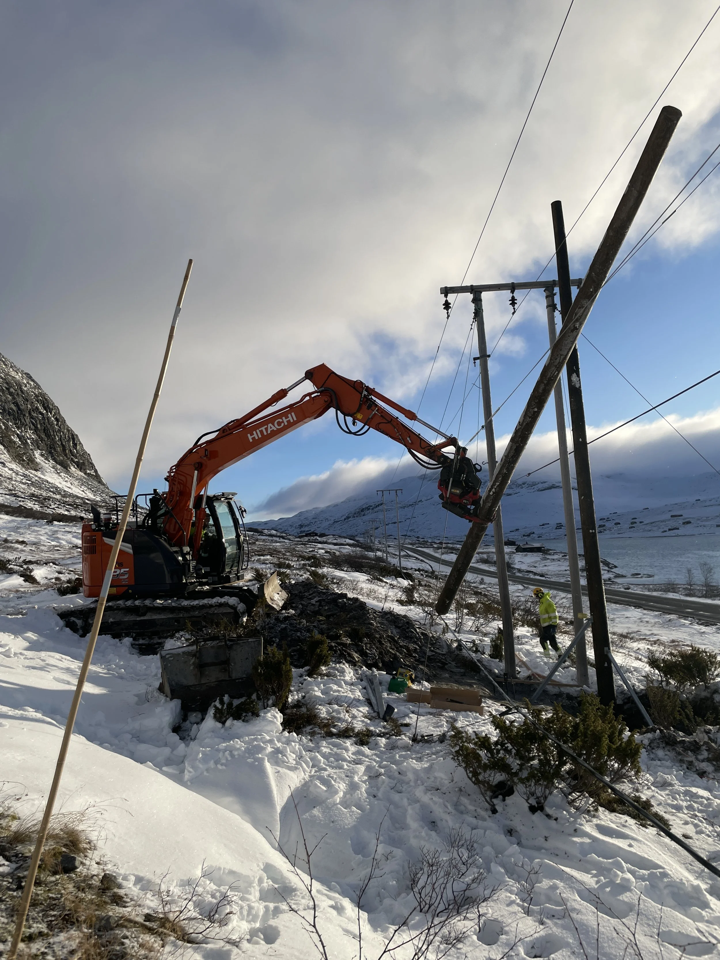 Travle tider for å sikra stabil og god drift av nettet 