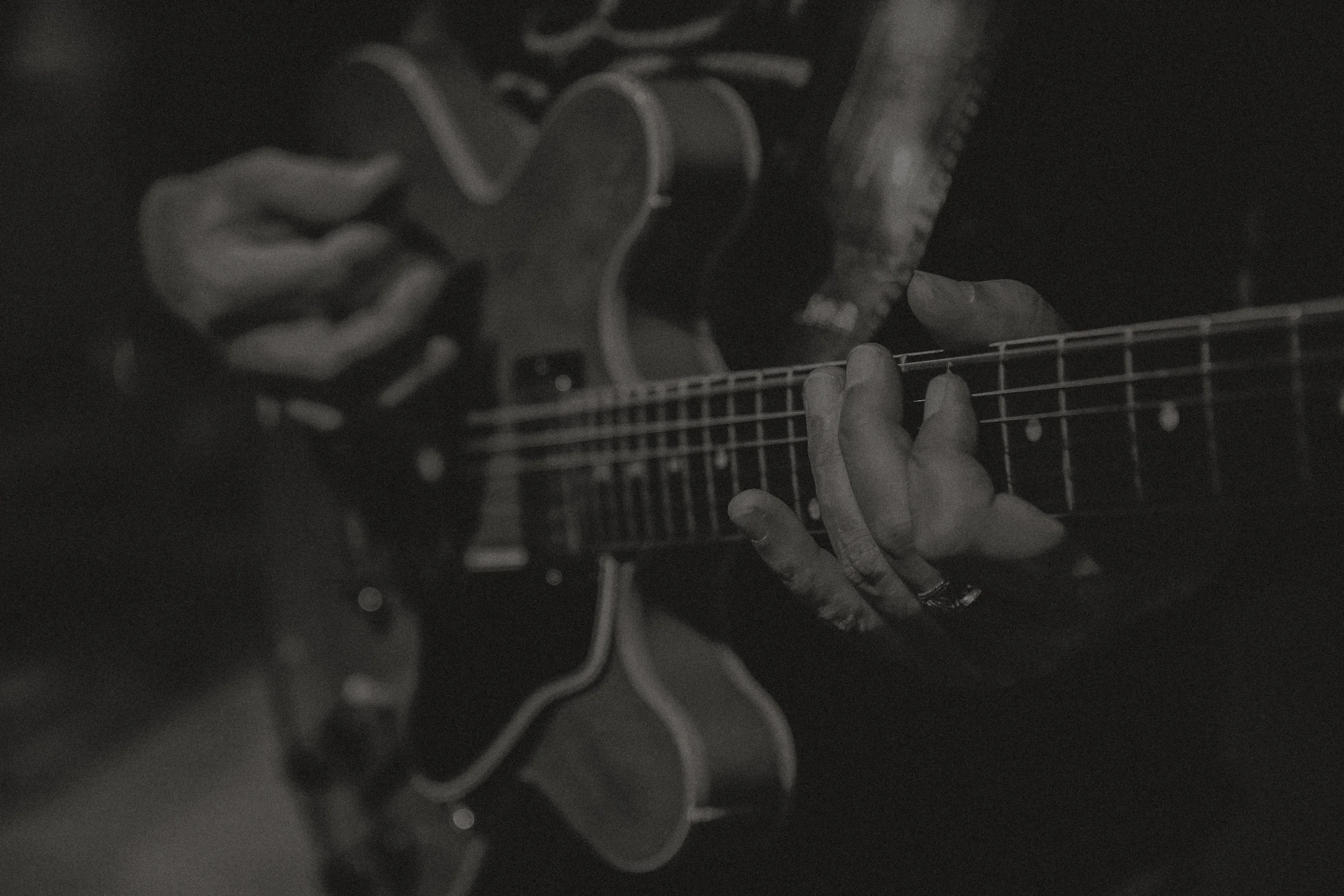 «Soul Department durch­pflügen die Genres mit Leiden­schaftlichem Spiel und einem Groove­gefühl, das Seines­gleichen sucht.»