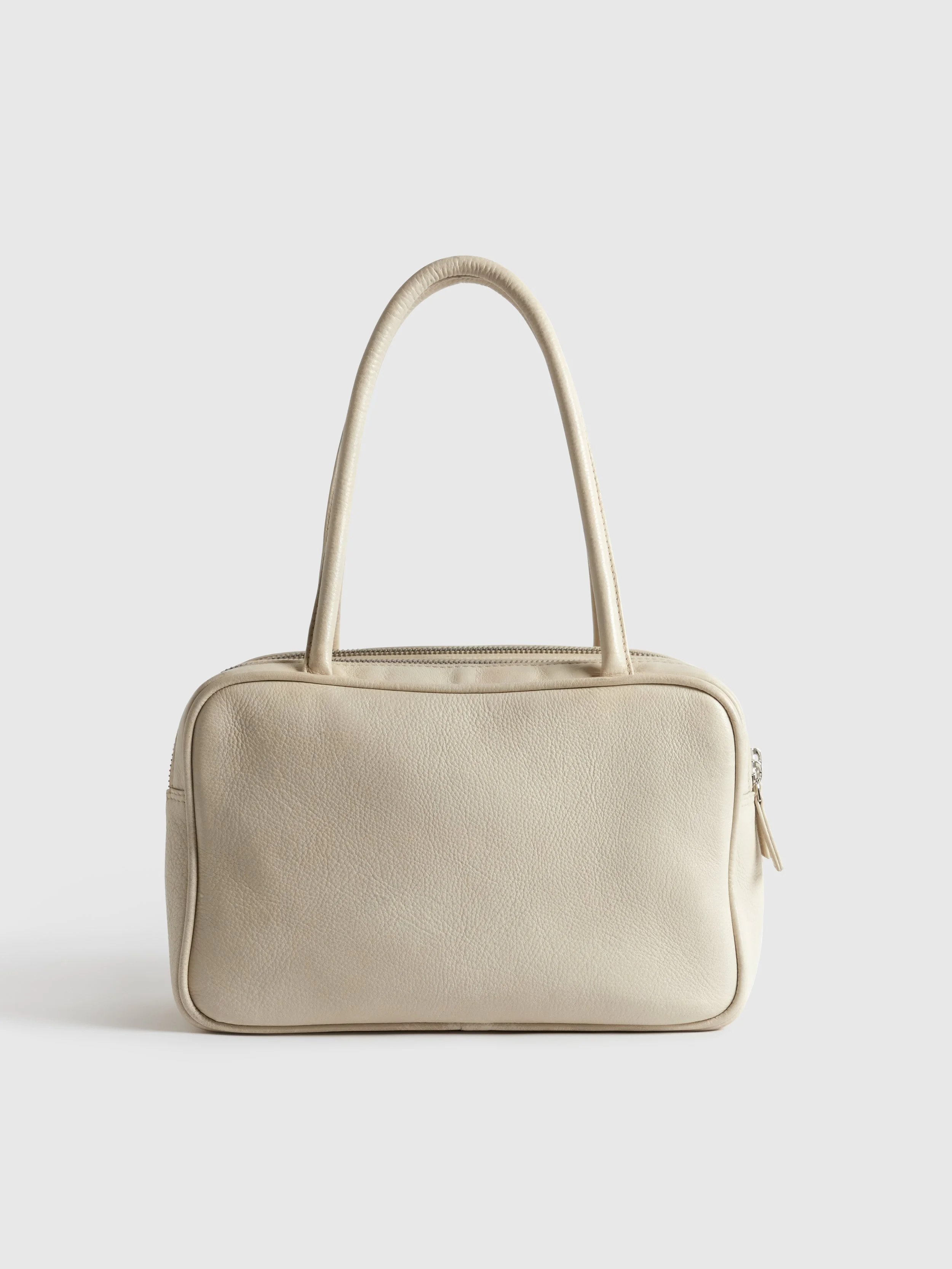 Estella_Off-White_Front.jpg
