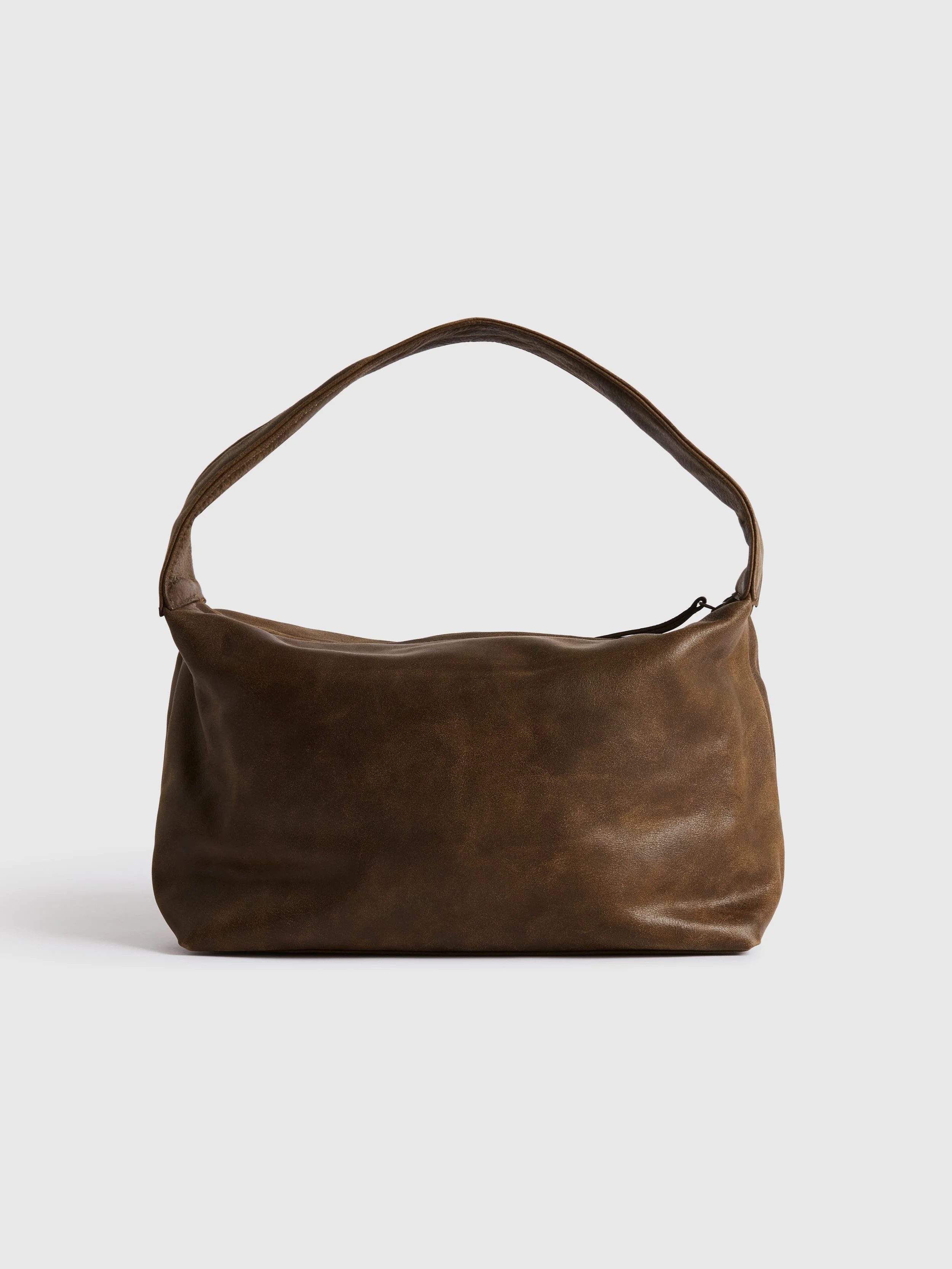Small_Raphaelle_Distressed_Brown_Back.jpg