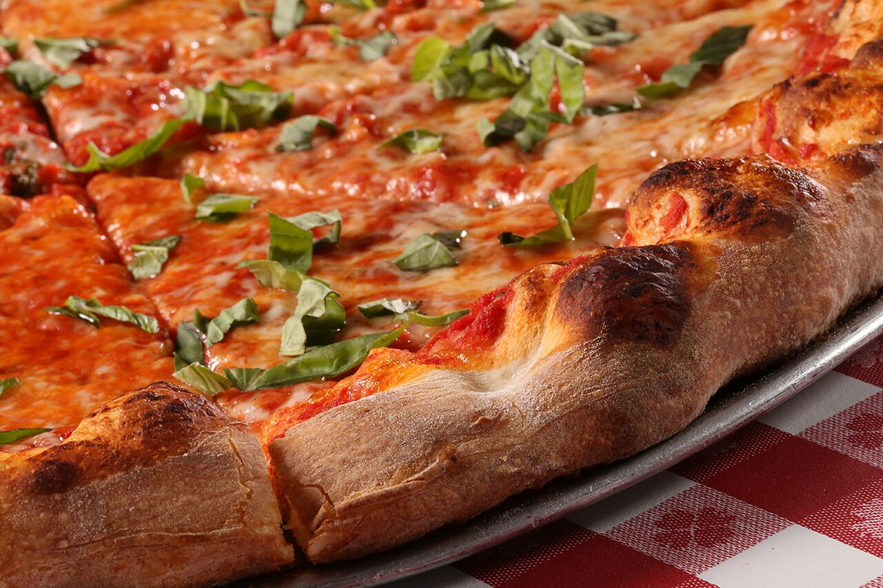 ny classic pizza with basil