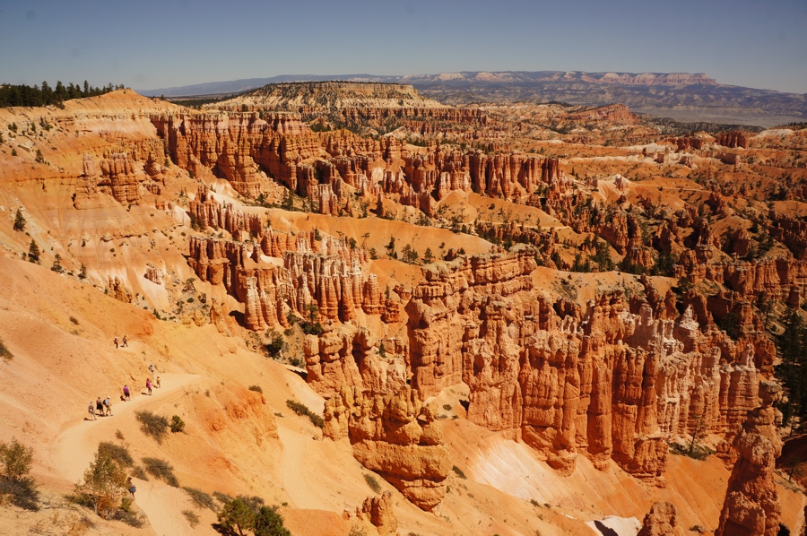 Hoodoos what you dos down there?