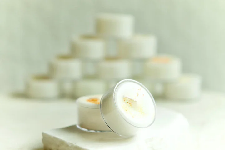 Be-the-Light-tealight.jpg