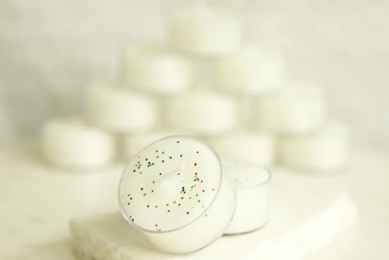 White Christmas-tealight.jpeg