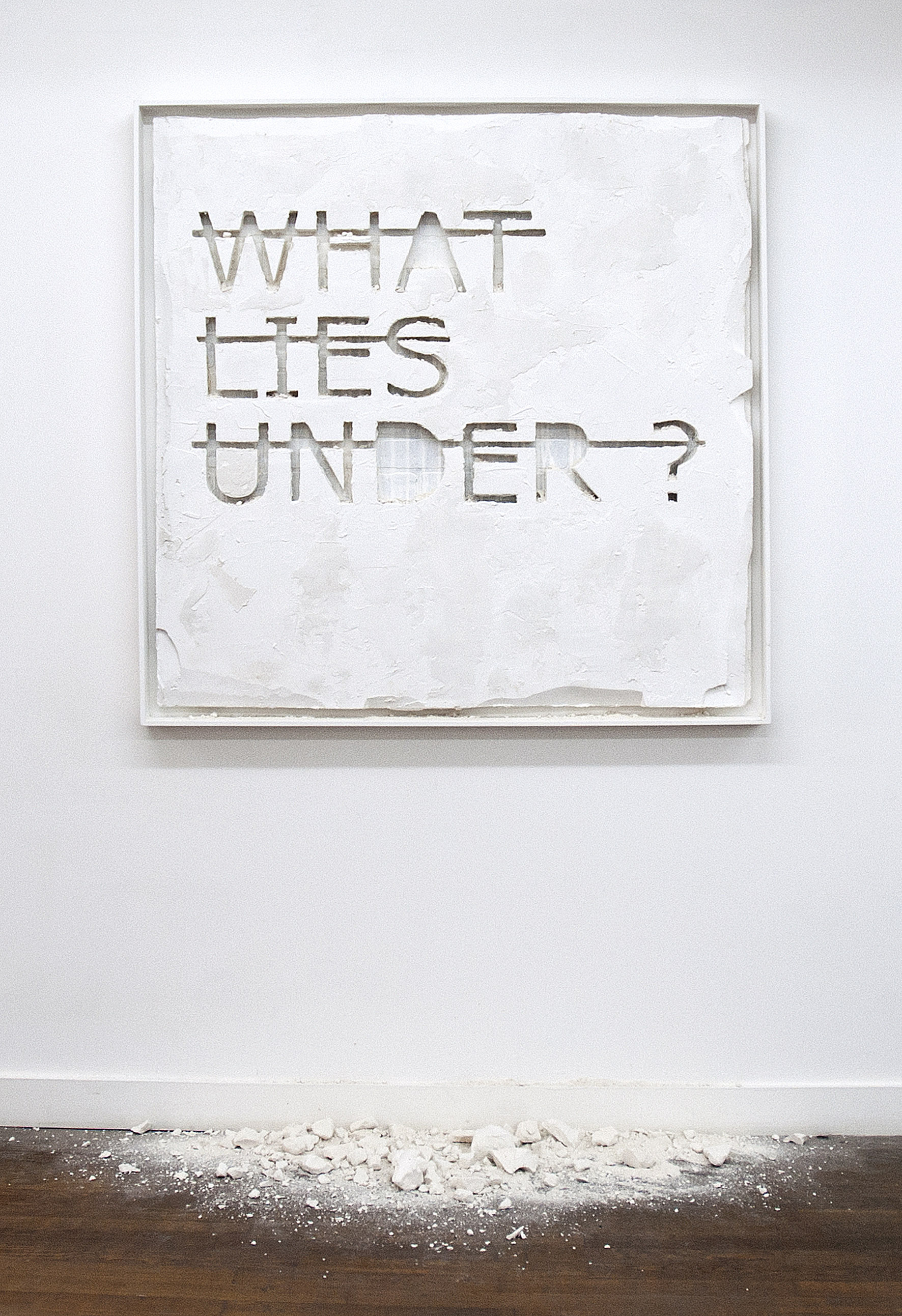 Sans titre (WHAT LIES UNDER?), 2012