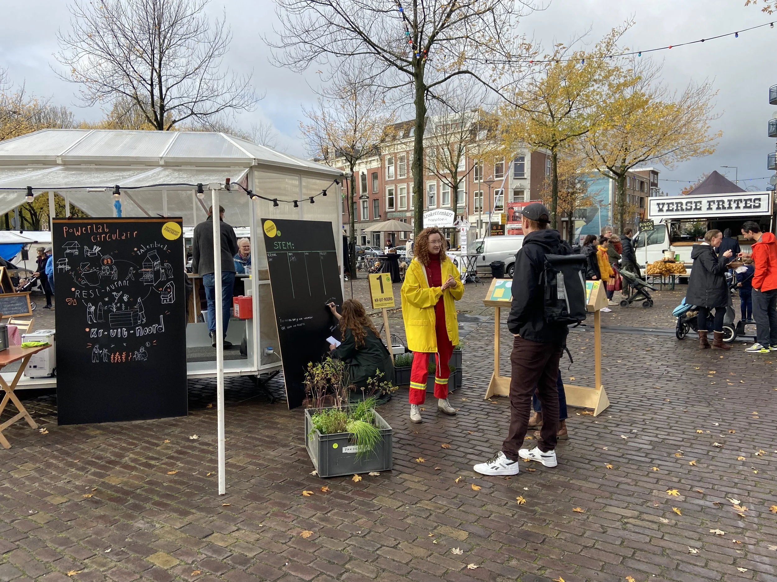 1. KR-UIT NOORD: Kruiden in Noord beschikbaar voor de straat en de buren om de hoek