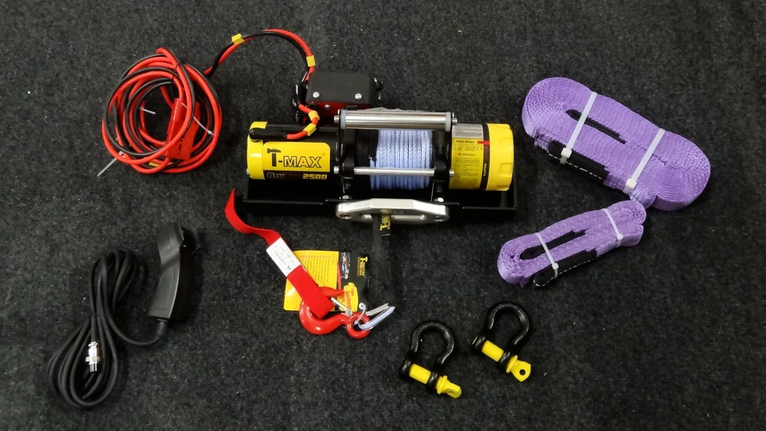 T-MAX Portable Snow Winch 2500 02.jpg
