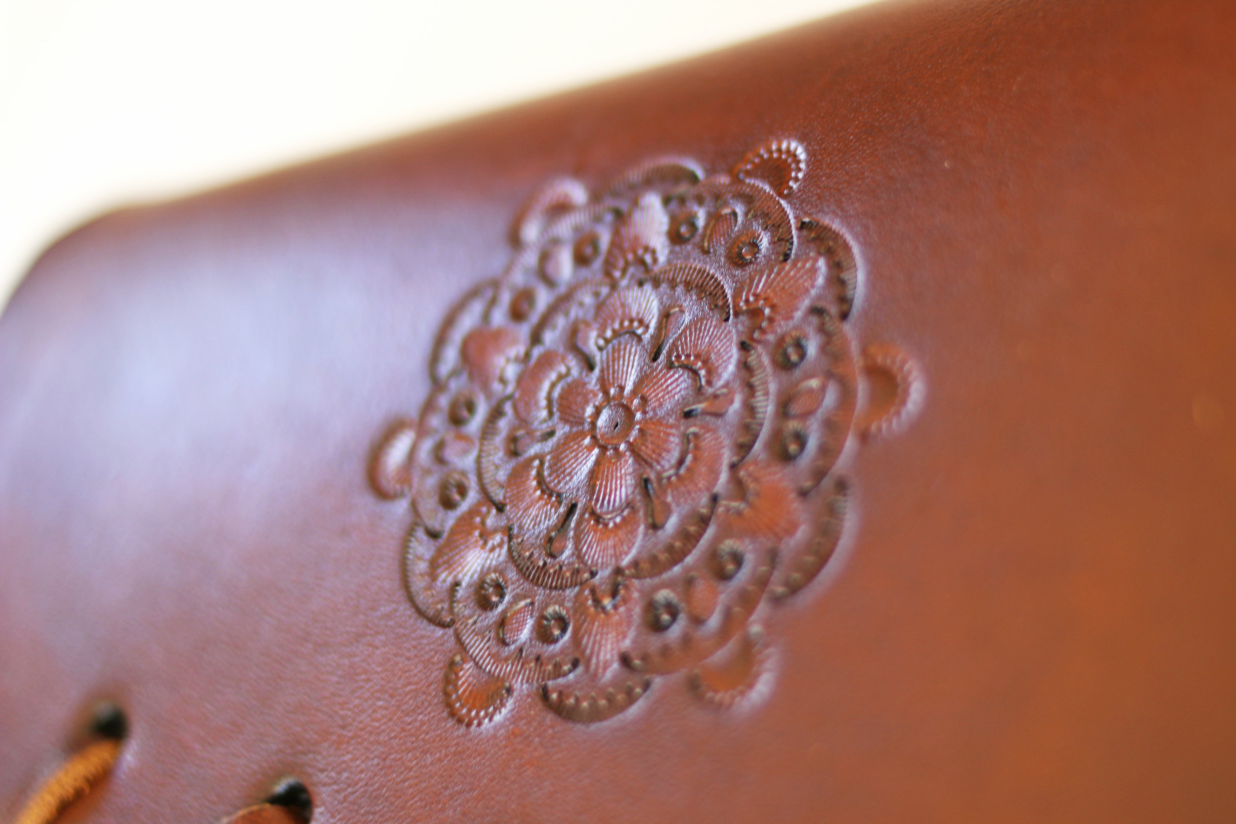 angled pic of rosette medium brown.jpg