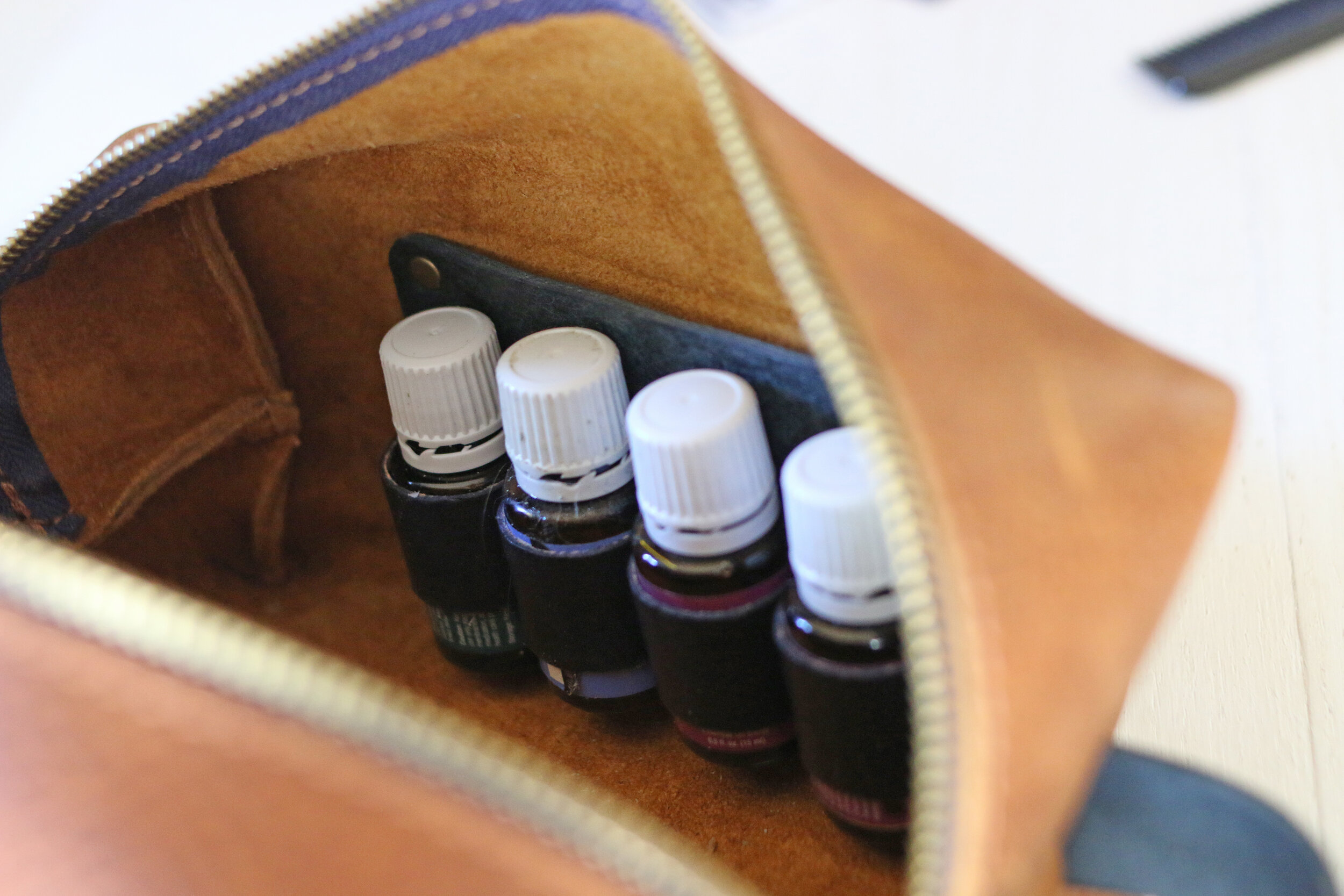 Landscape navy 15mls side view.jpg