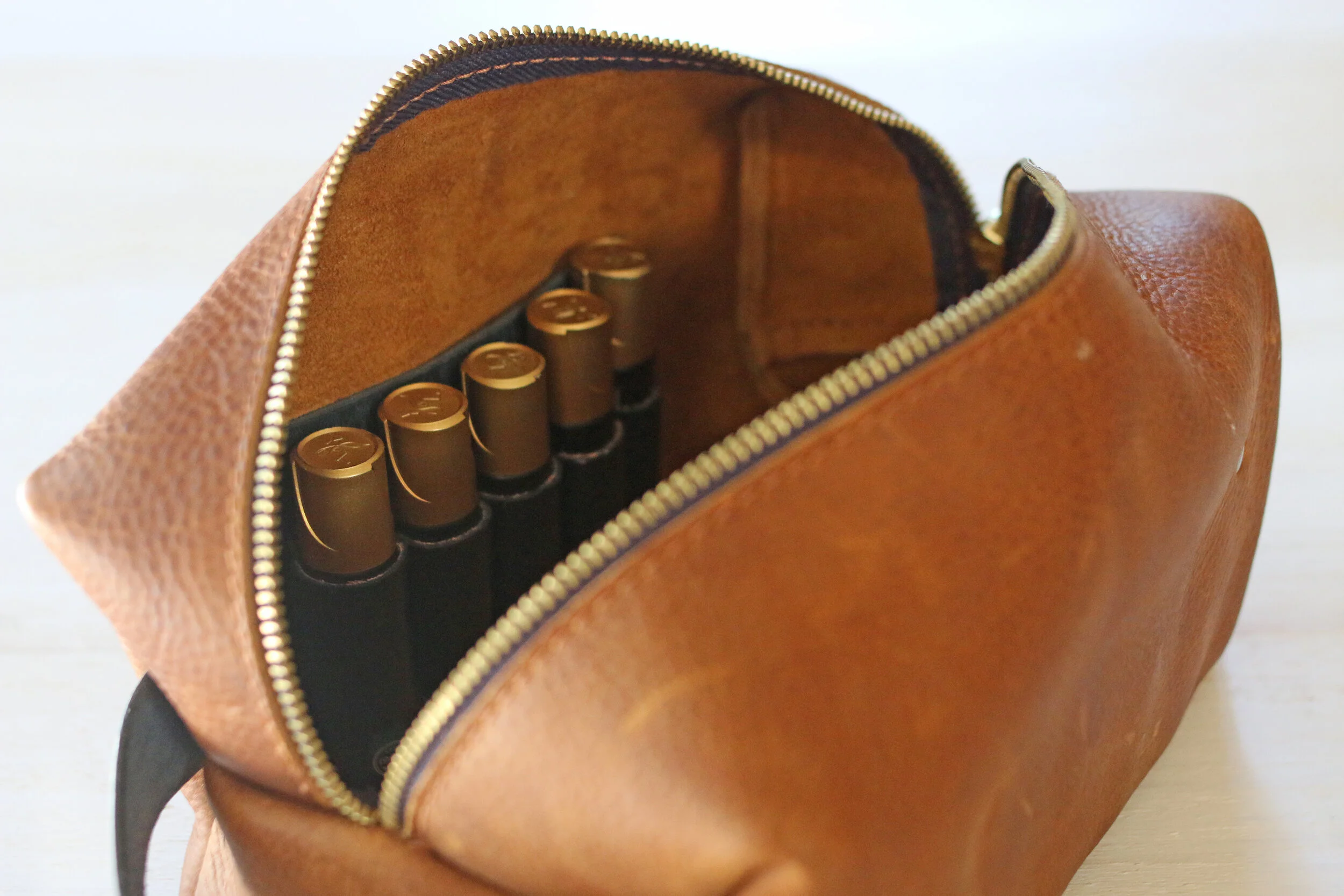 Landscape navy roller side view.jpg