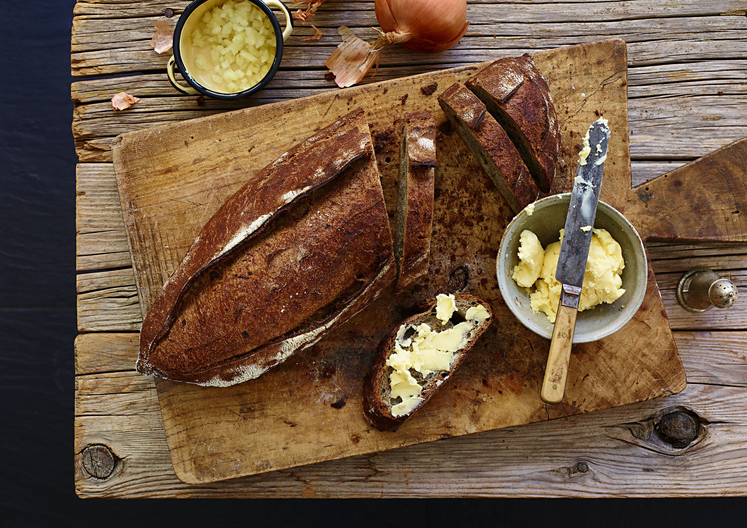 20150305_BienCuit_bread_Onion_0613.jpg