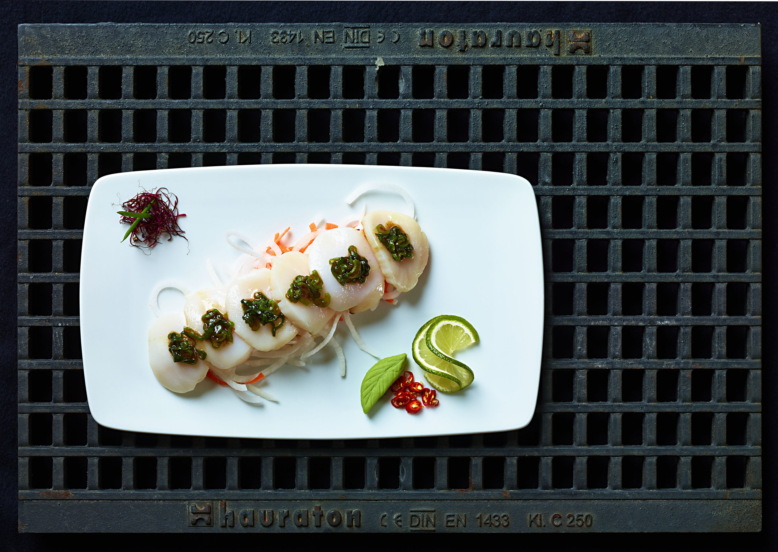 DOTS_food_0506_a.jpg
