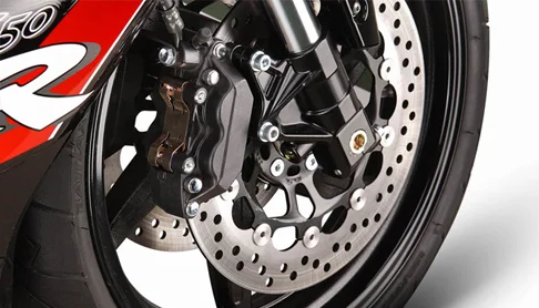 GT125R-4.jpg
