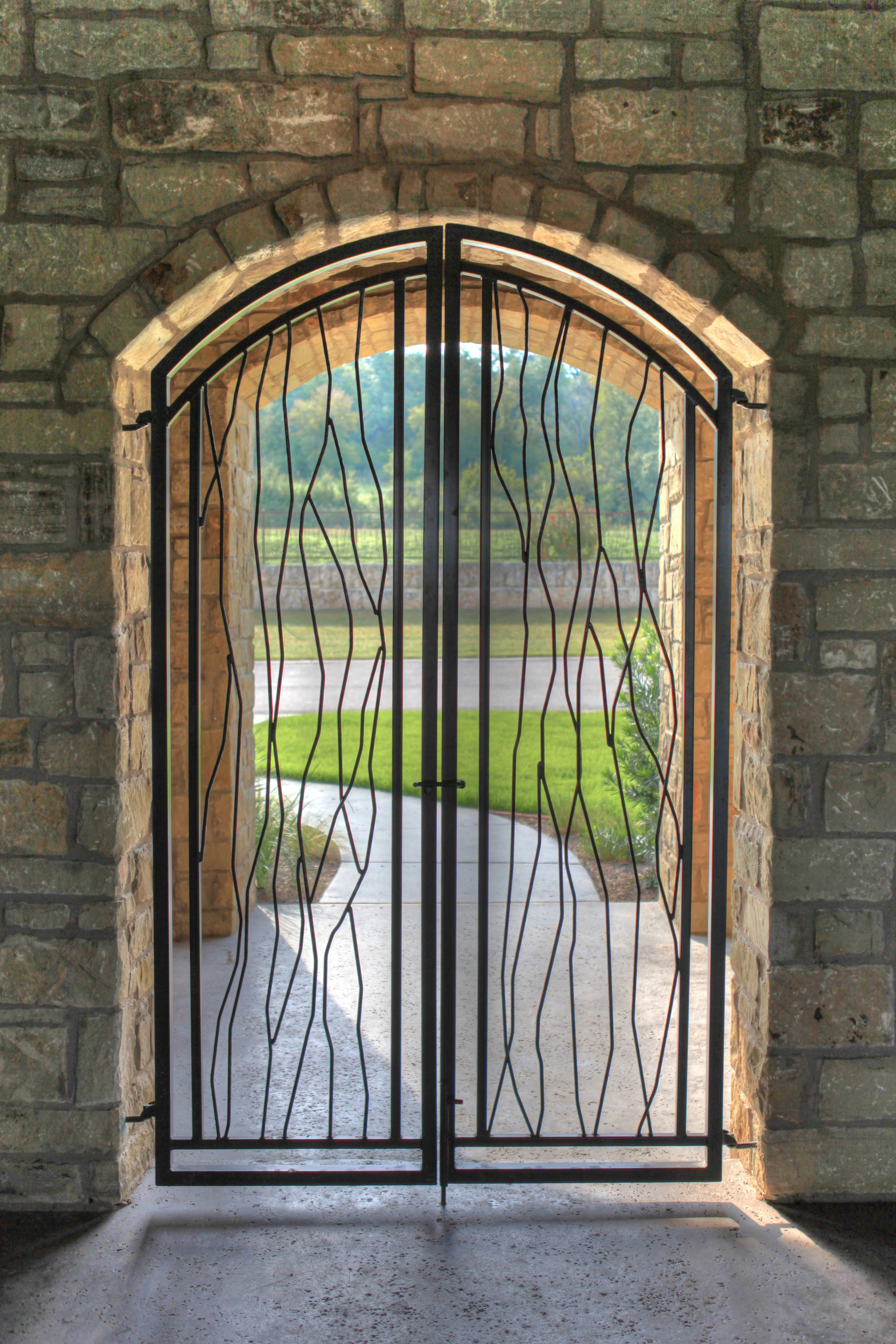 Waterside_Drive - GATE back.jpg