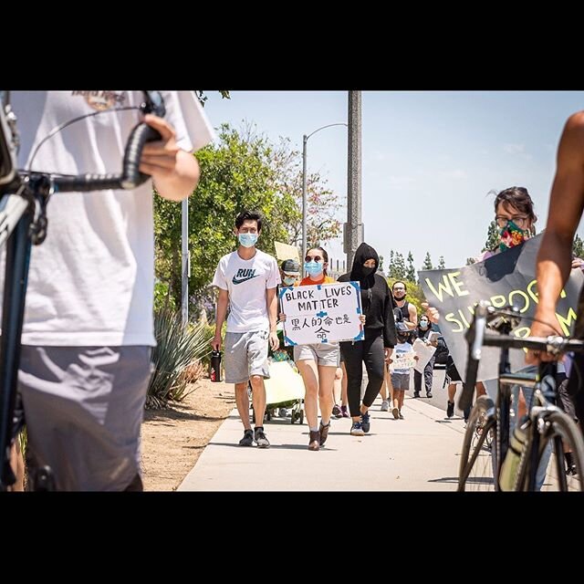 (2 of 3) The thing about doing hyper-local news is that a lot of the time I don&rsquo;t get out to report on big stuff in LA. I was feeling guilty, to be honest, but 4 of Alhambra&rsquo;s high schoolers pulled together 200 people in 24 hours to march