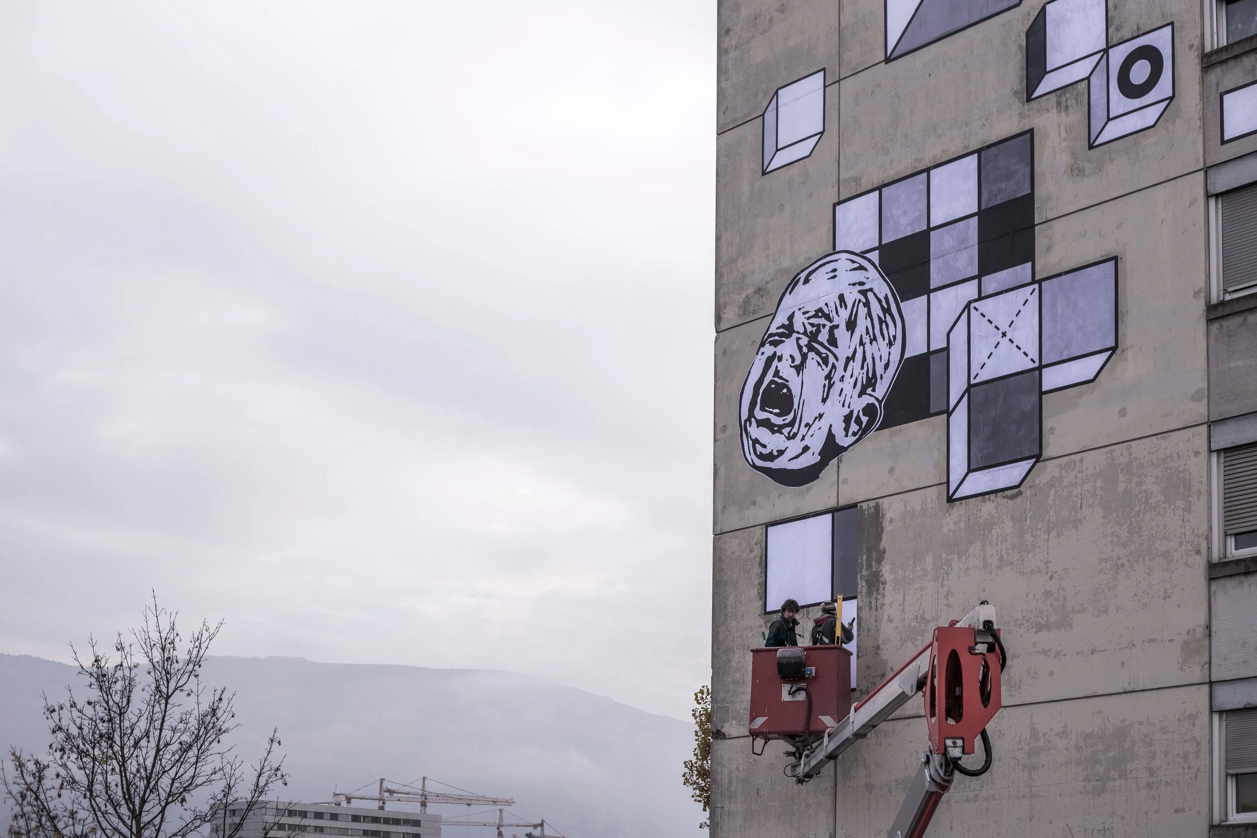 mural project of mecaniques discursives fred penelle yannick jacquet at Lancy Lumière / Geneva - 2019