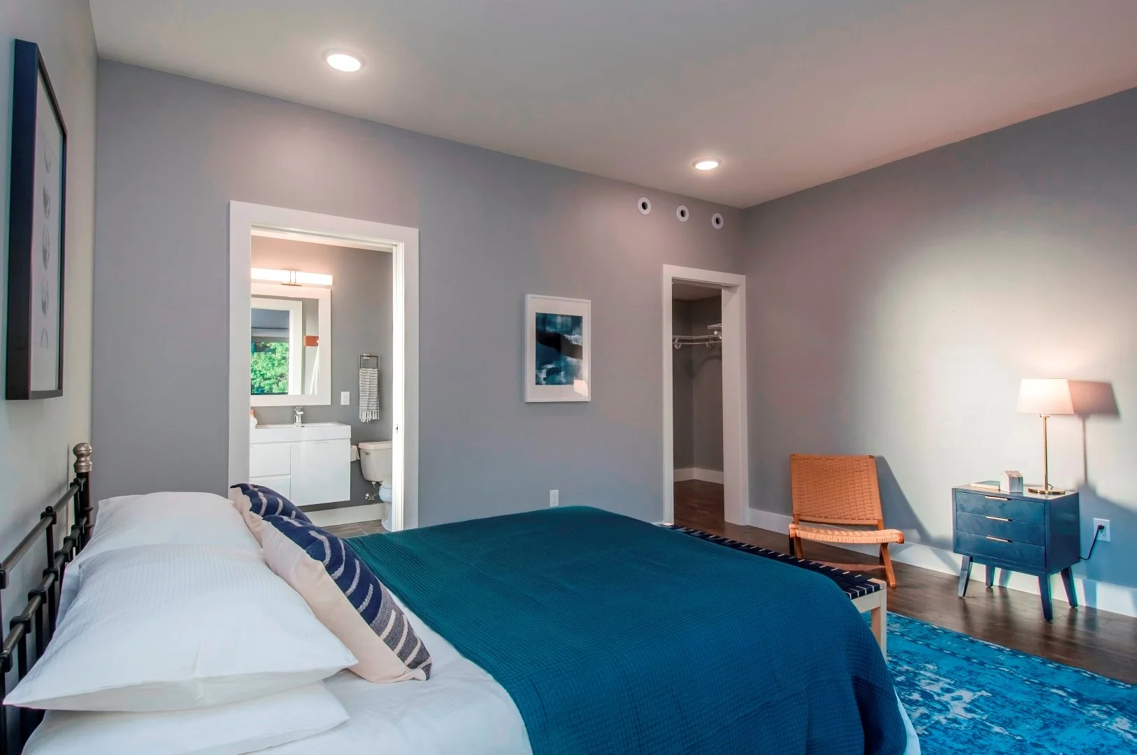 701 Chestnut, Sewickley
