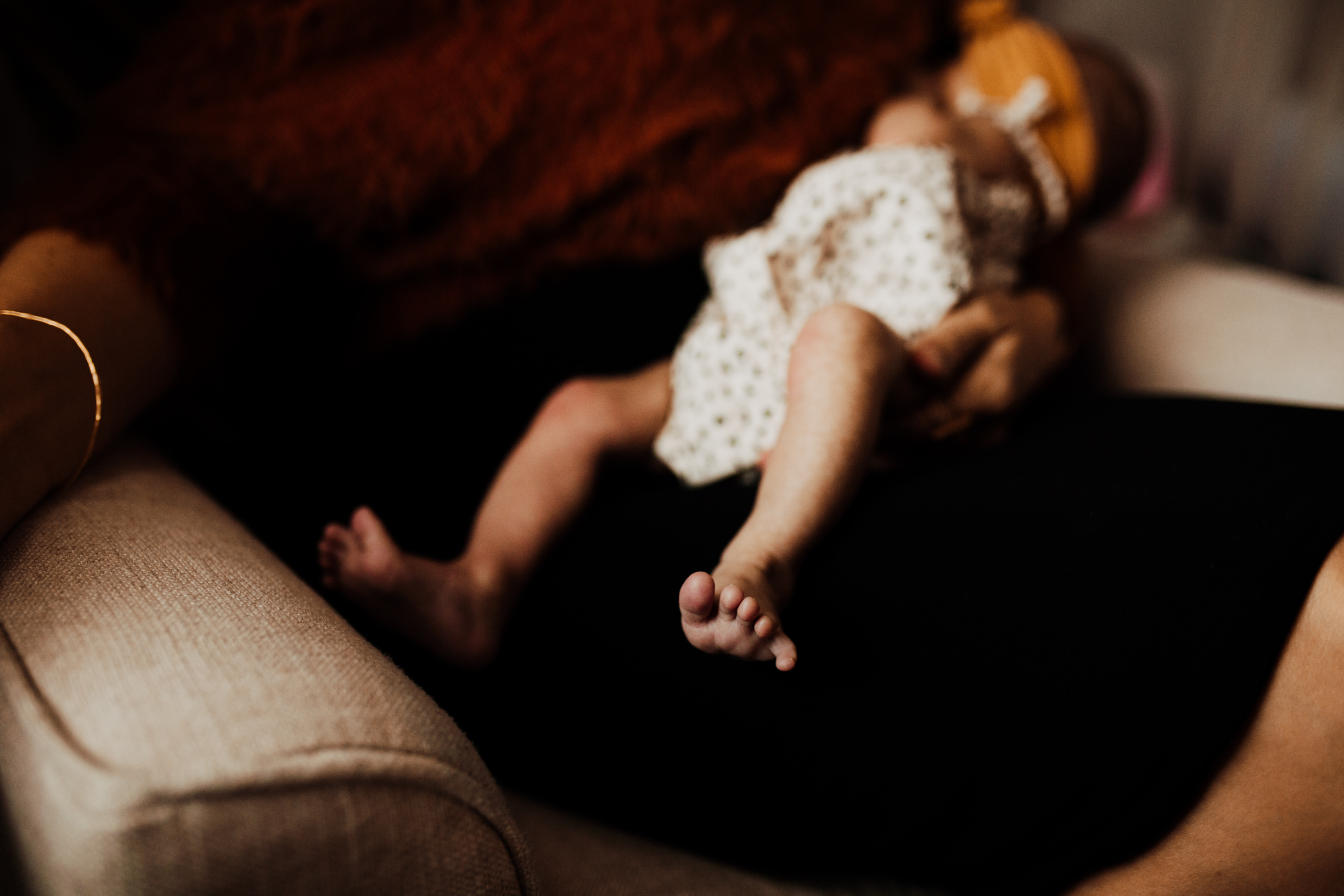 newborn-in-home-photography-kentucky-crystal-ludwick-photo (27 of 95).jpg