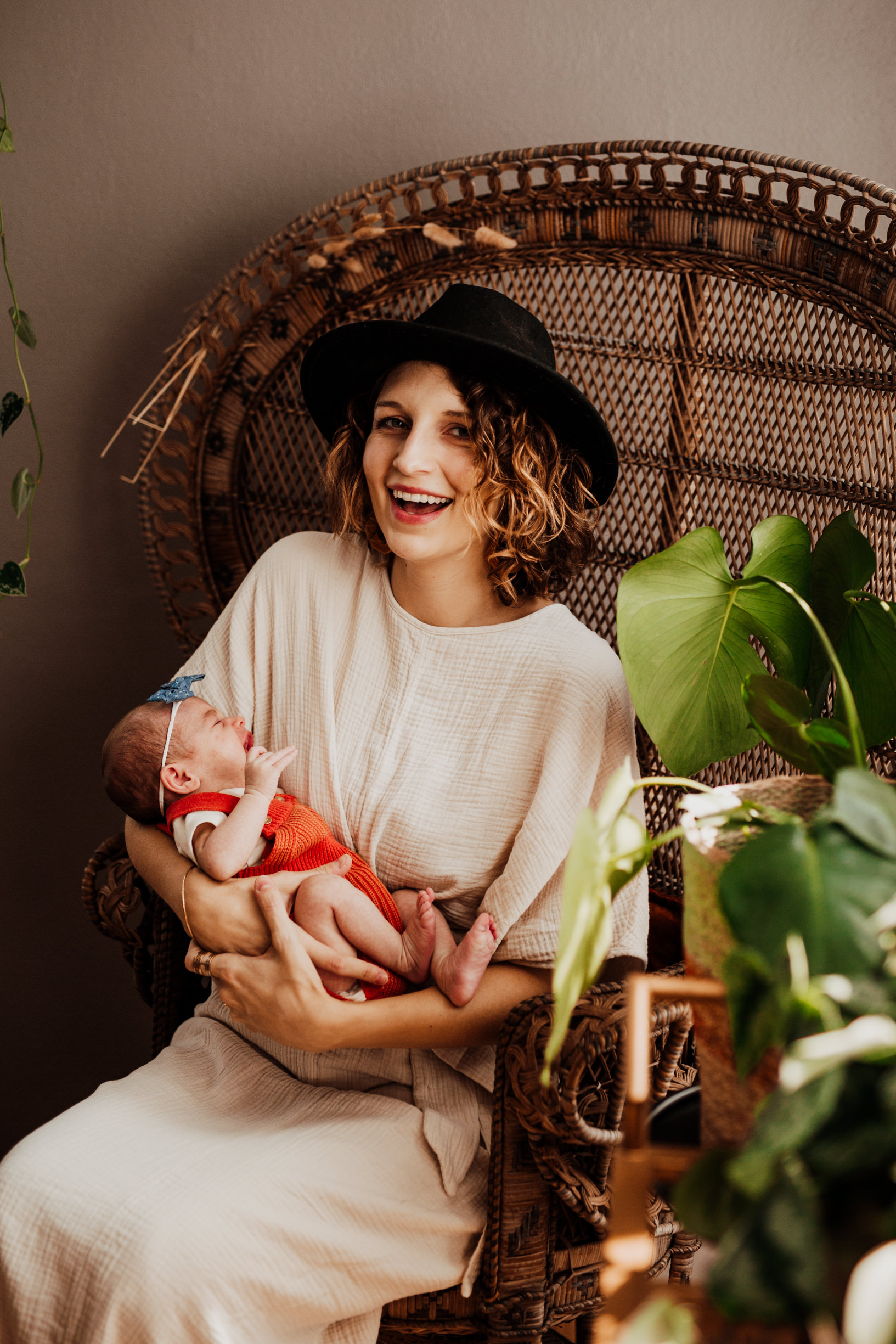 newborn-in-home-photography-kentucky-crystal-ludwick-photo (74 of 95).jpg