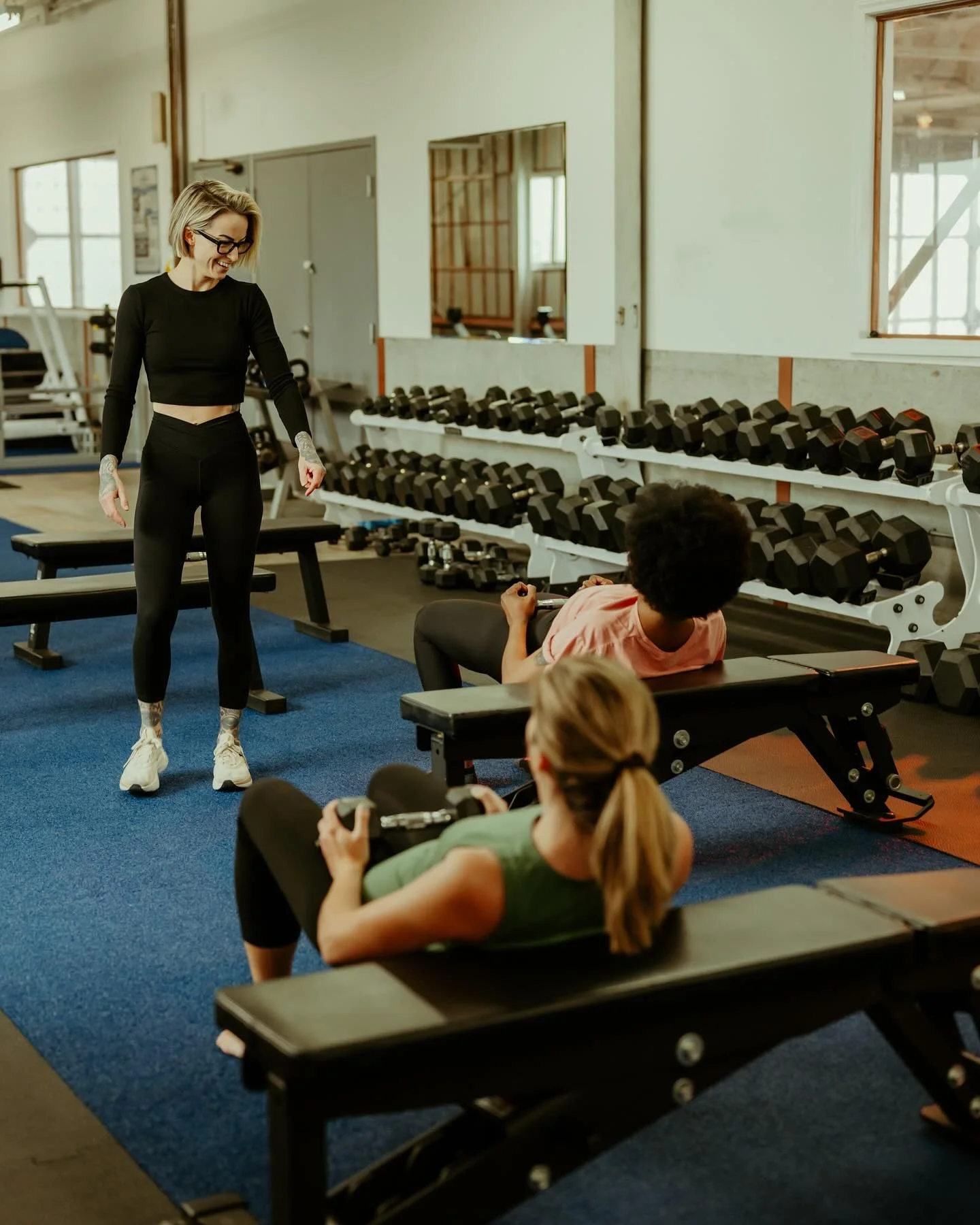 When I first started strength training, I was just hoping to get stronger and healthier. What surprised me were all the life changes that came along with it 🤯…
📉 My high blood pressure? Dropped significantly
🙌🏻 Low back pain? Don’t k