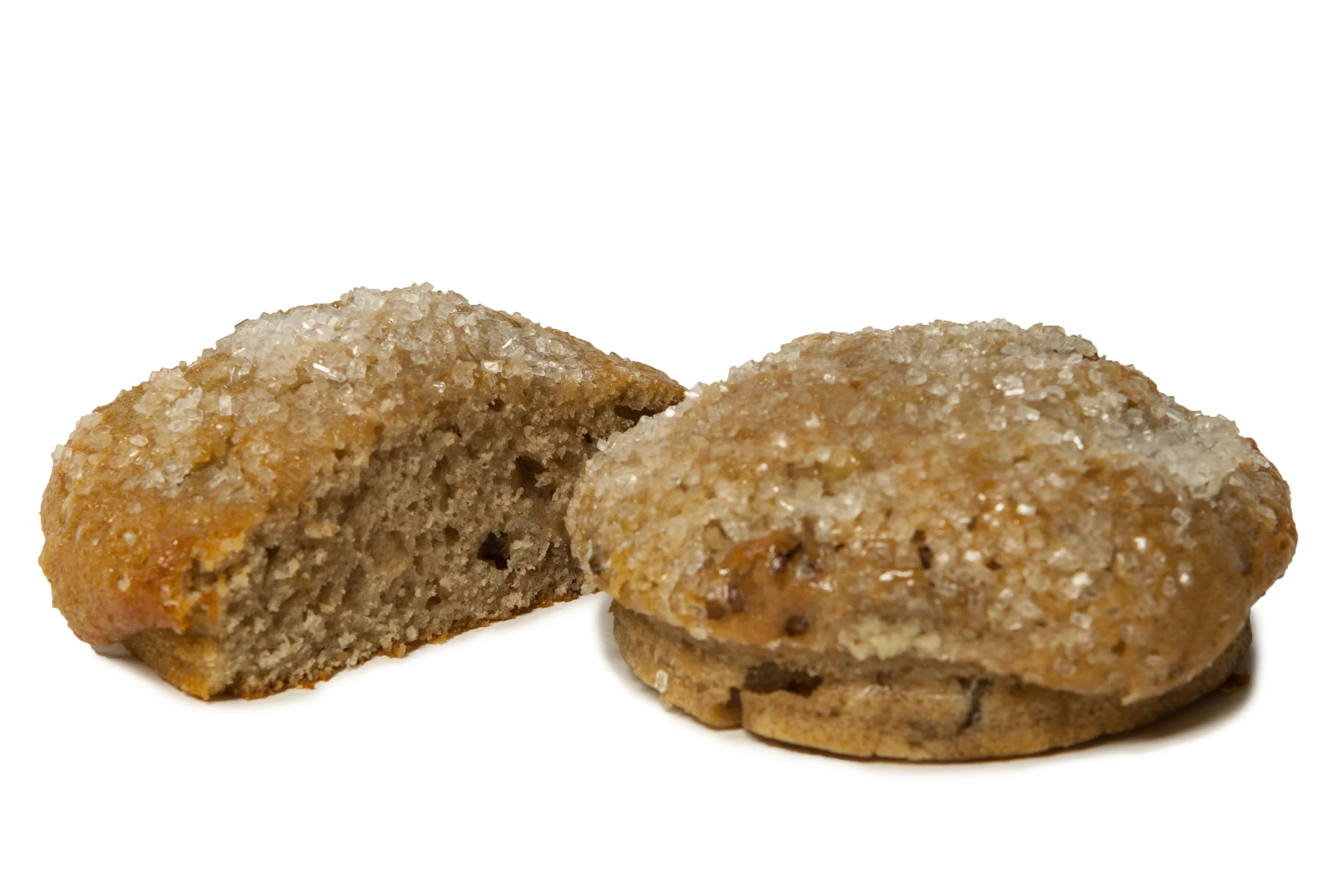 The classic Banana Nut muffin, simple in its design yet complicated to perfect. However, with whole chunks of walnut and banana batter that tastes perfect by itself, we think we are at least close with the corse sugar topping.  Size: 4 in circle Wei