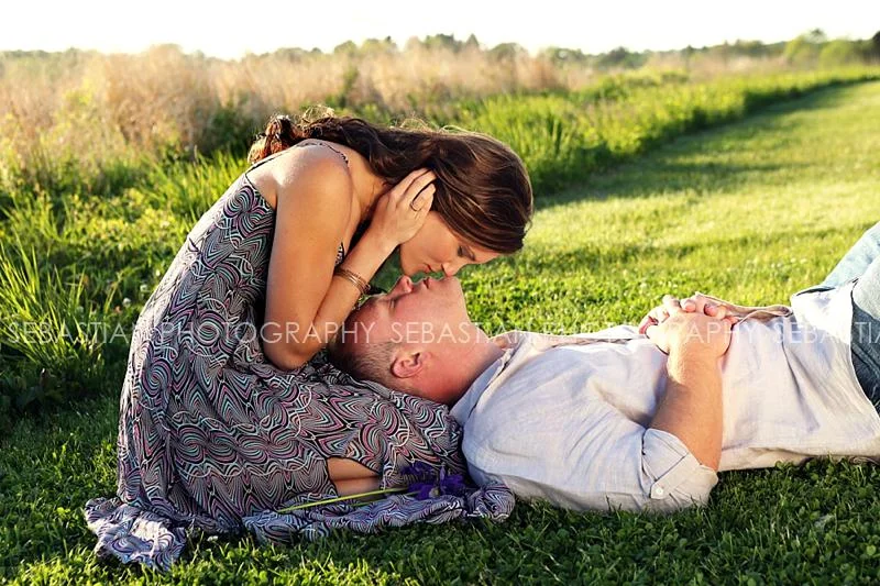 Sebastian_Photography_Harkness_Memorial_Engagement_CT_Photography_03.jpg